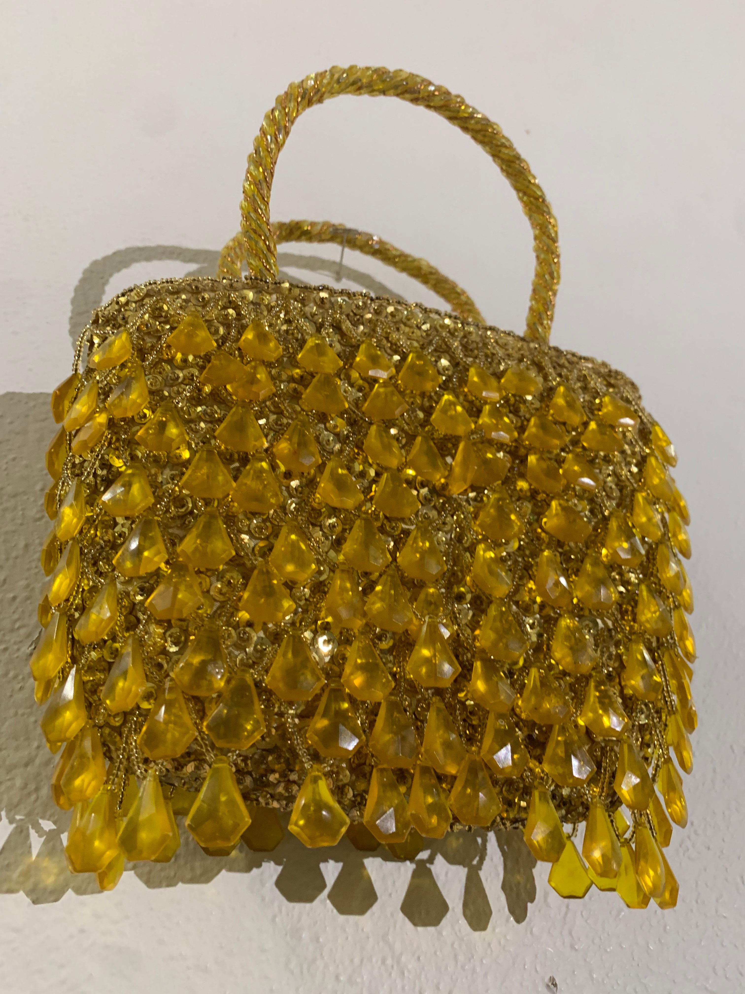 Women's 1960s Walborg Daffodil Yellow Faceted Teardrop Beaded & Sequined Basket Bag For Sale