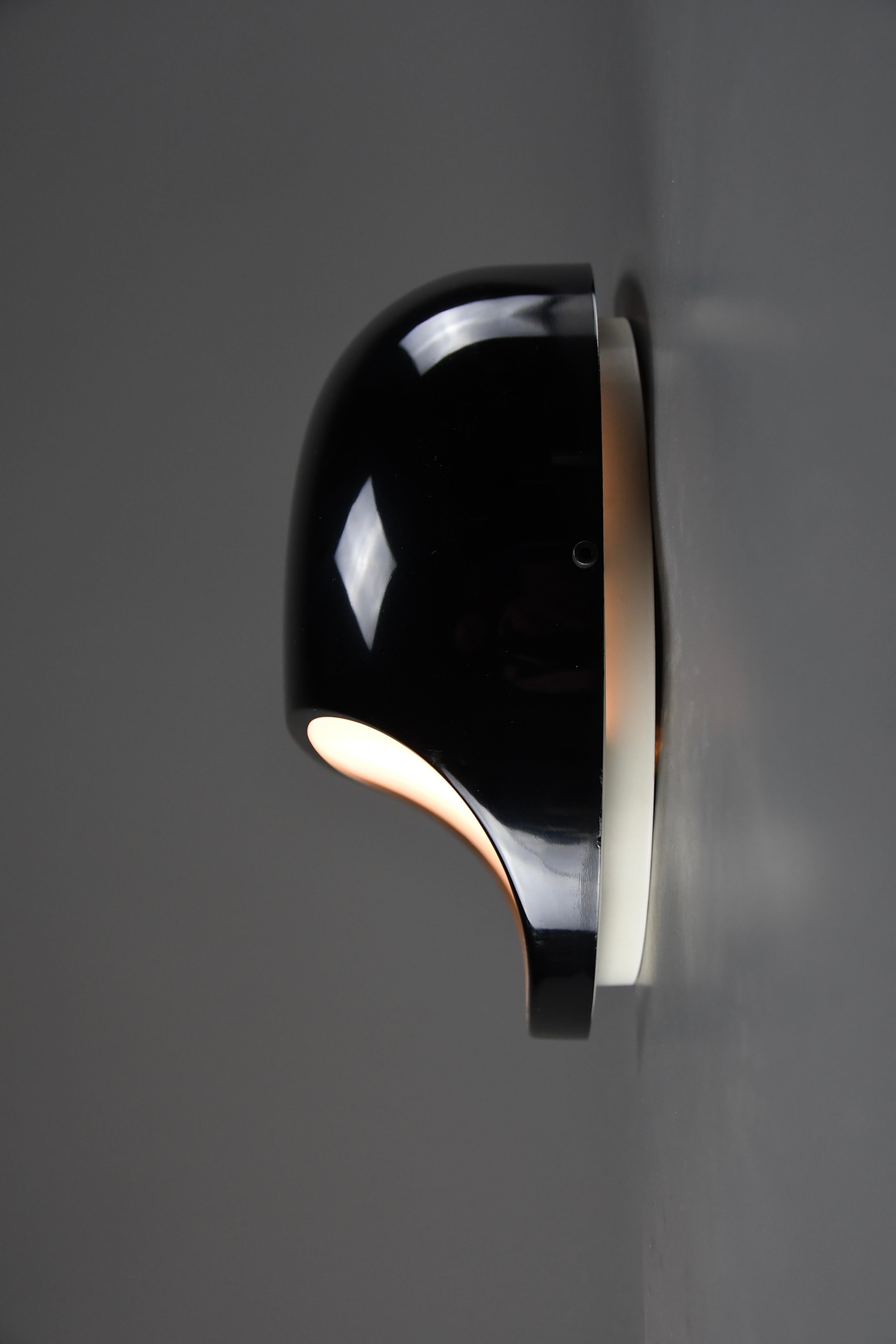 Lampada da parete o soffitto degli anni '60 di Gerd Lange per Kartell, Italia In condizioni buone in vendita a Weesp, NL