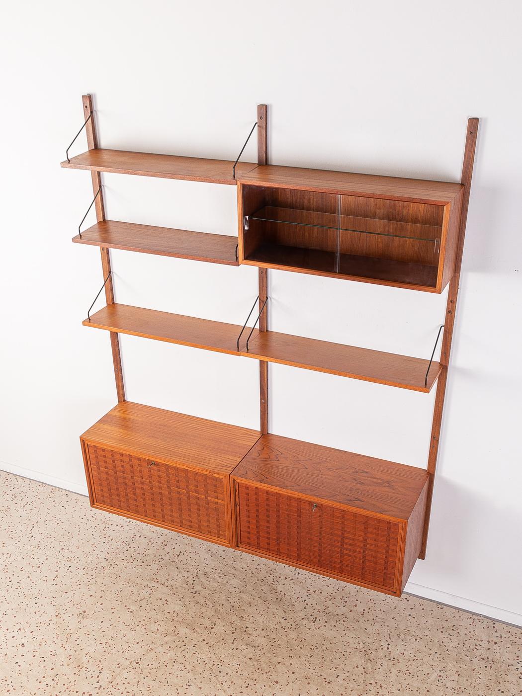 1960s Wall Shelf by Poul Cadovius In Good Condition In Neuss, NW
