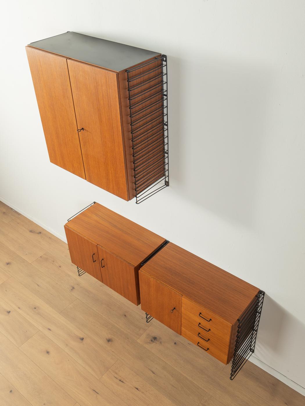 Allemand Étagère murale des années 1960, Musterring en vente