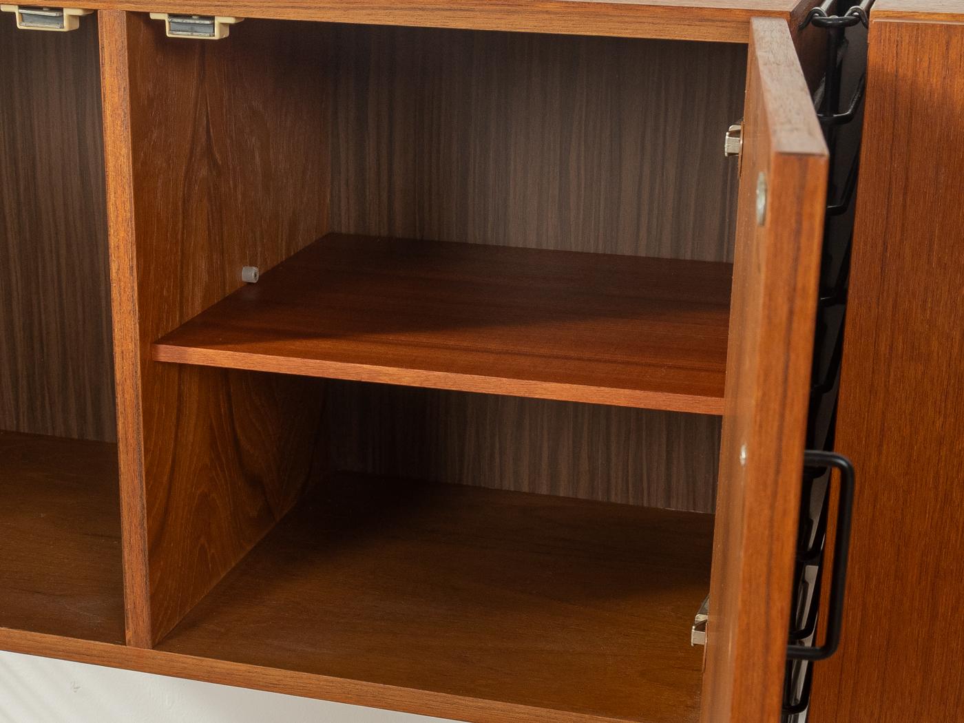 Étagère murale des années 1960, Musterring en vente 1