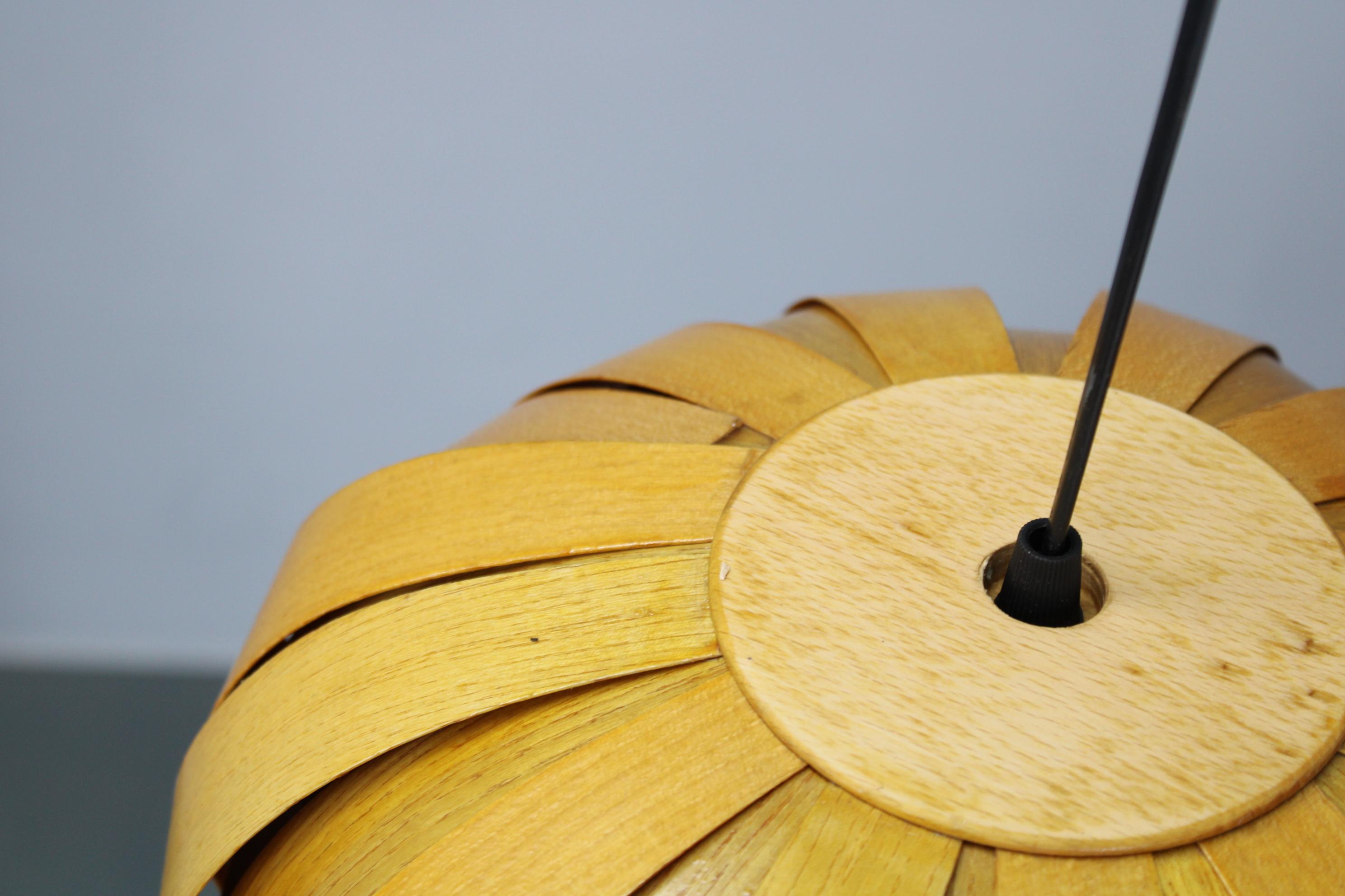 1960s Wall Wooden Lamp by Pokrok Zilina , Czechoslovakia For Sale 6