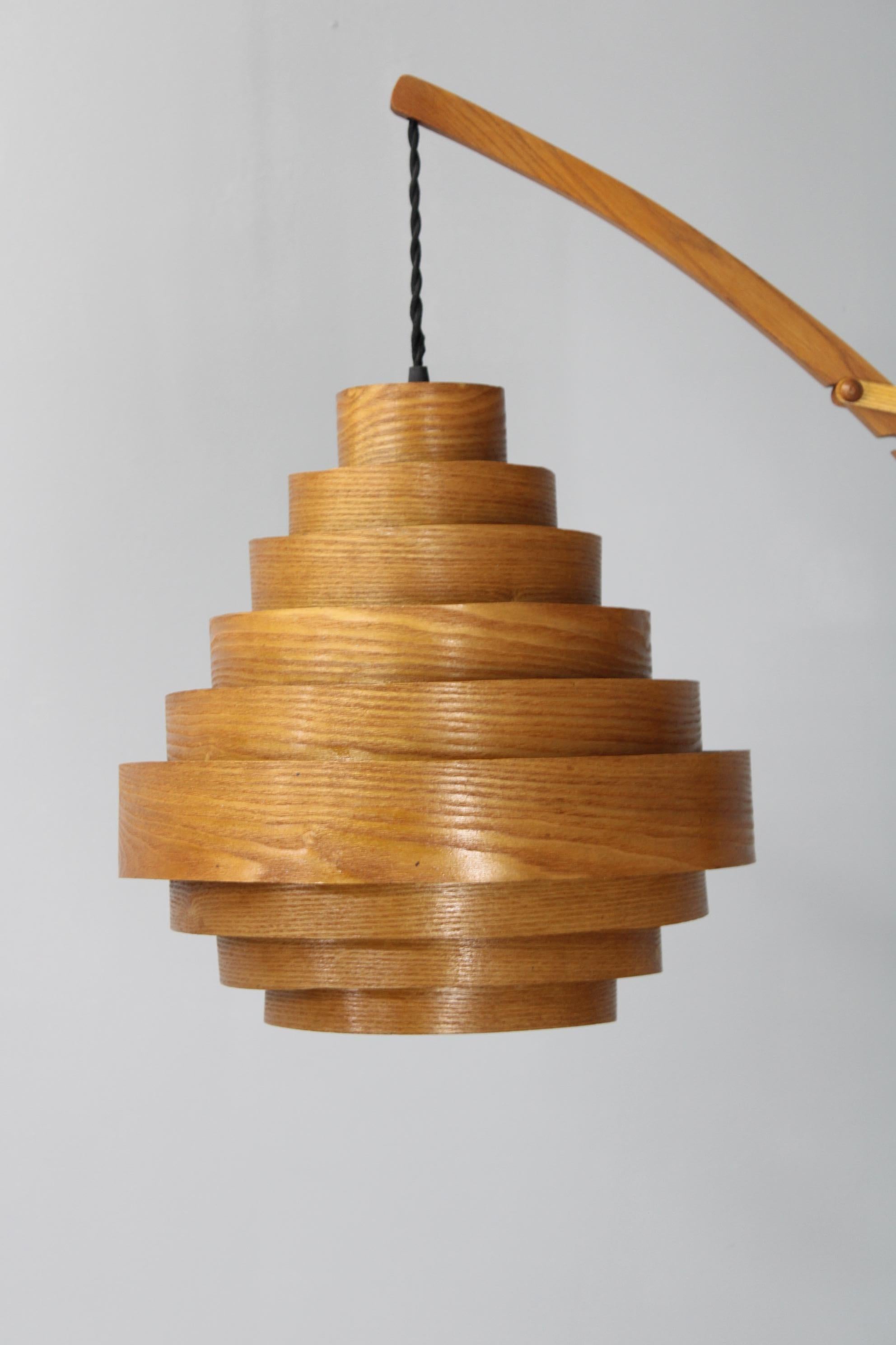 - cleaned and rewired - 1x E26-E27bulb 
- US wiring compatible 
- Veneer lampshade
- adjustable high 57-51 cm