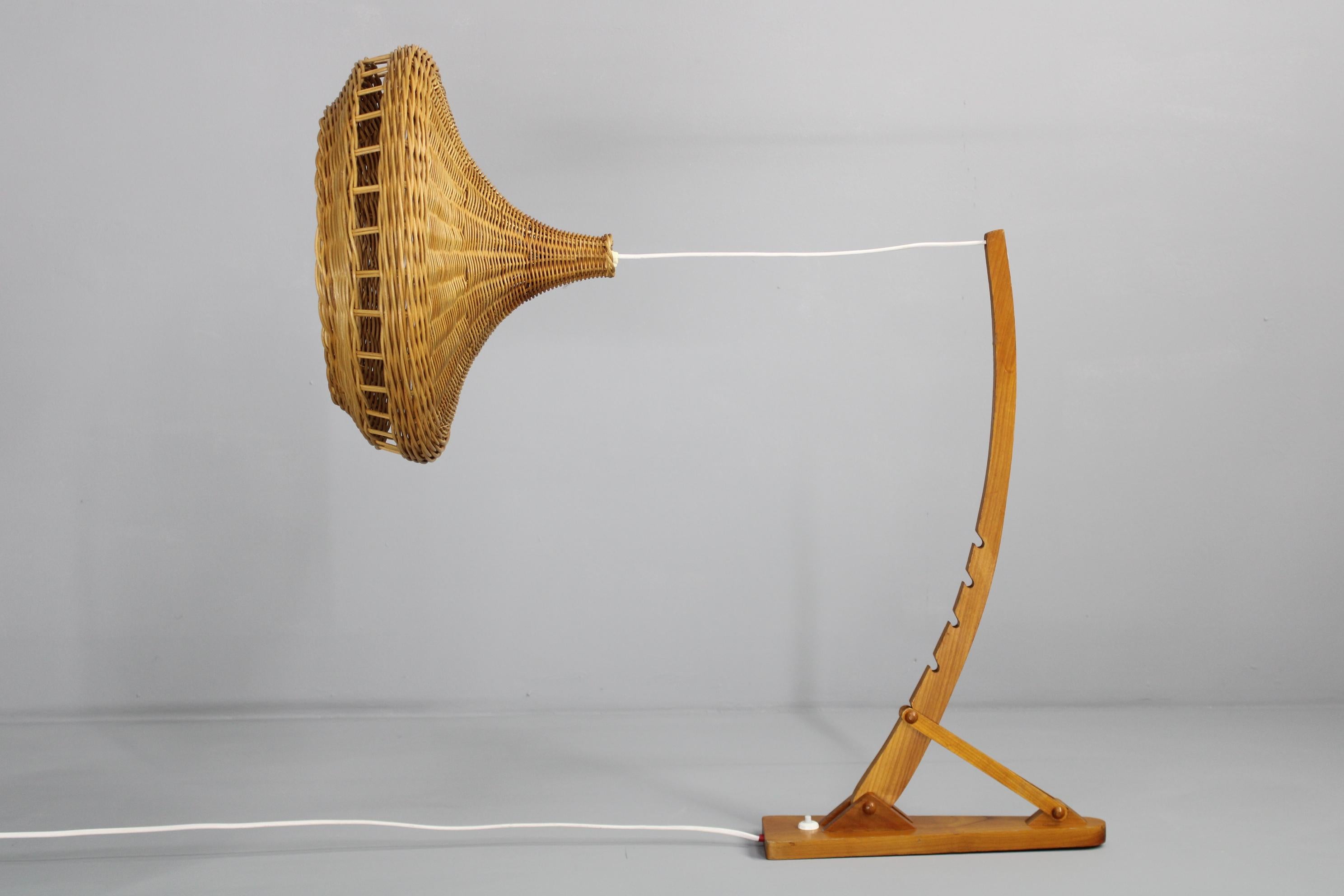 1960s Wall Wooden Lamp by Pokrok Zilina, Czechoslovakia For Sale 1