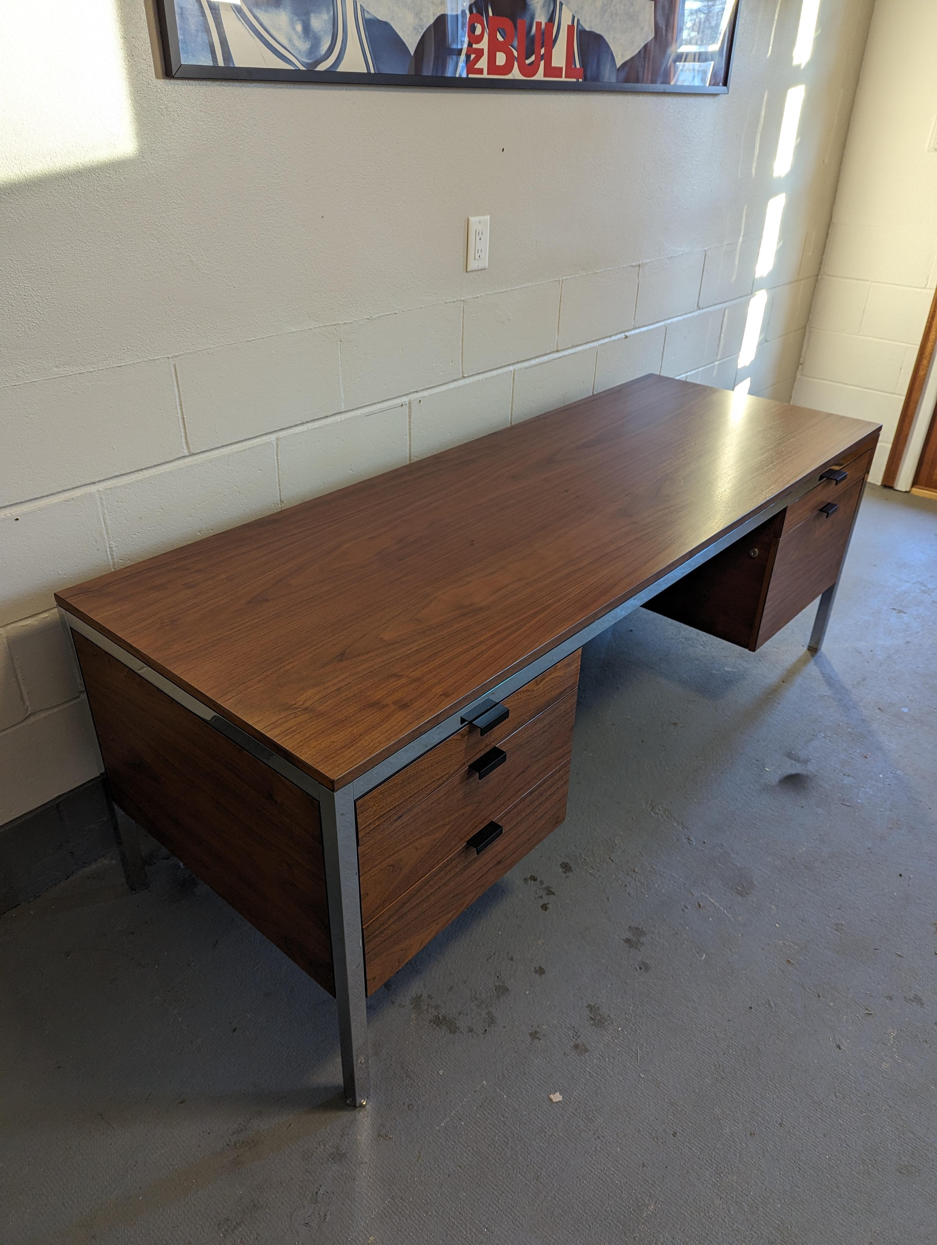1960s Walnut and Chrome Executive Desk For Sale 2