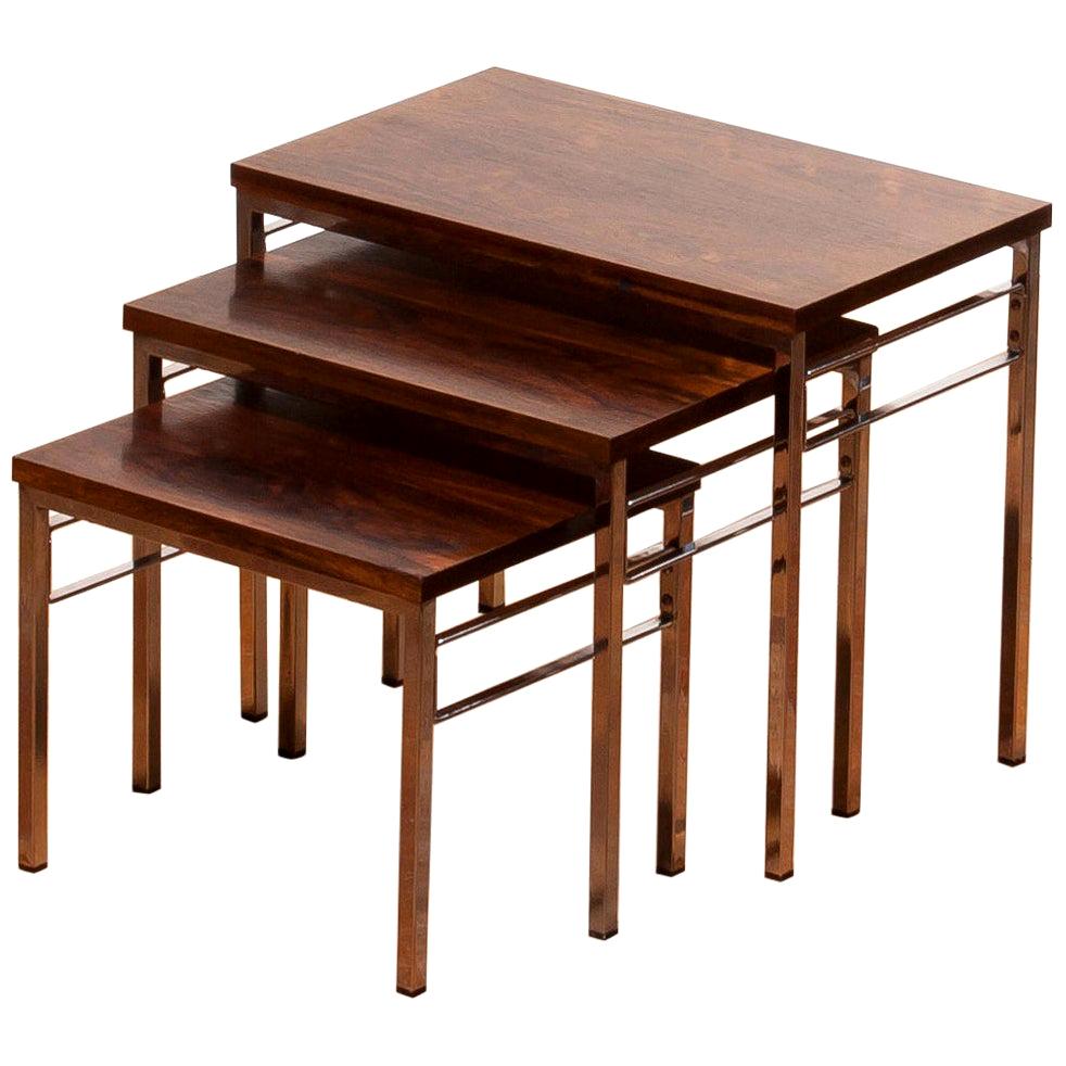 A beautiful three set nesting tables.
These are made of walnut table tops on chrome frames.
They are in very nice condition.
Period: 1960s.
Dimensions: Largest H 42 cm, W 50 cm, D 30 cm
Middle H 36 cm, W 43 cm, D 30 cm
Smallest H30 cm, W 36