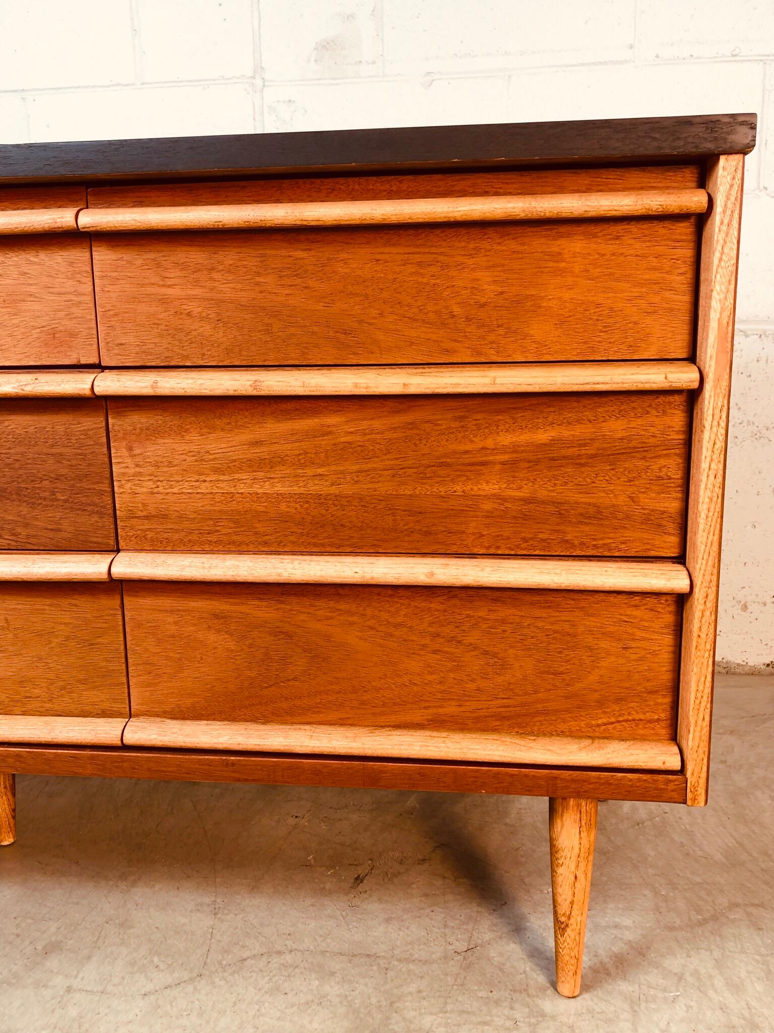 20th Century 1960s Walnut and Black Painted 9-Drawer Dresser For Sale