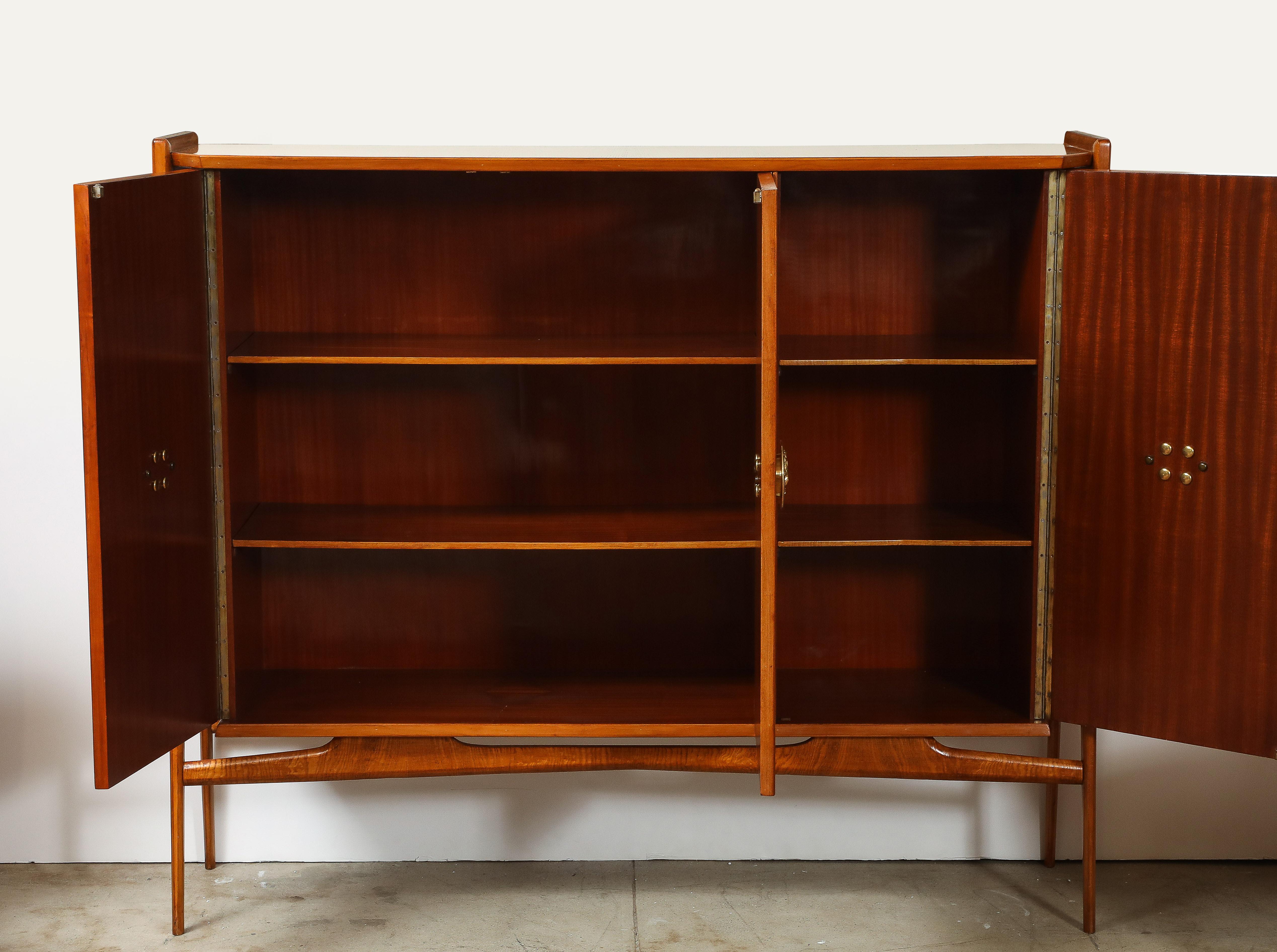 1960s Walnut High Sideboard Cabinet with Sculptural Brass Handles, Italy For Sale 3