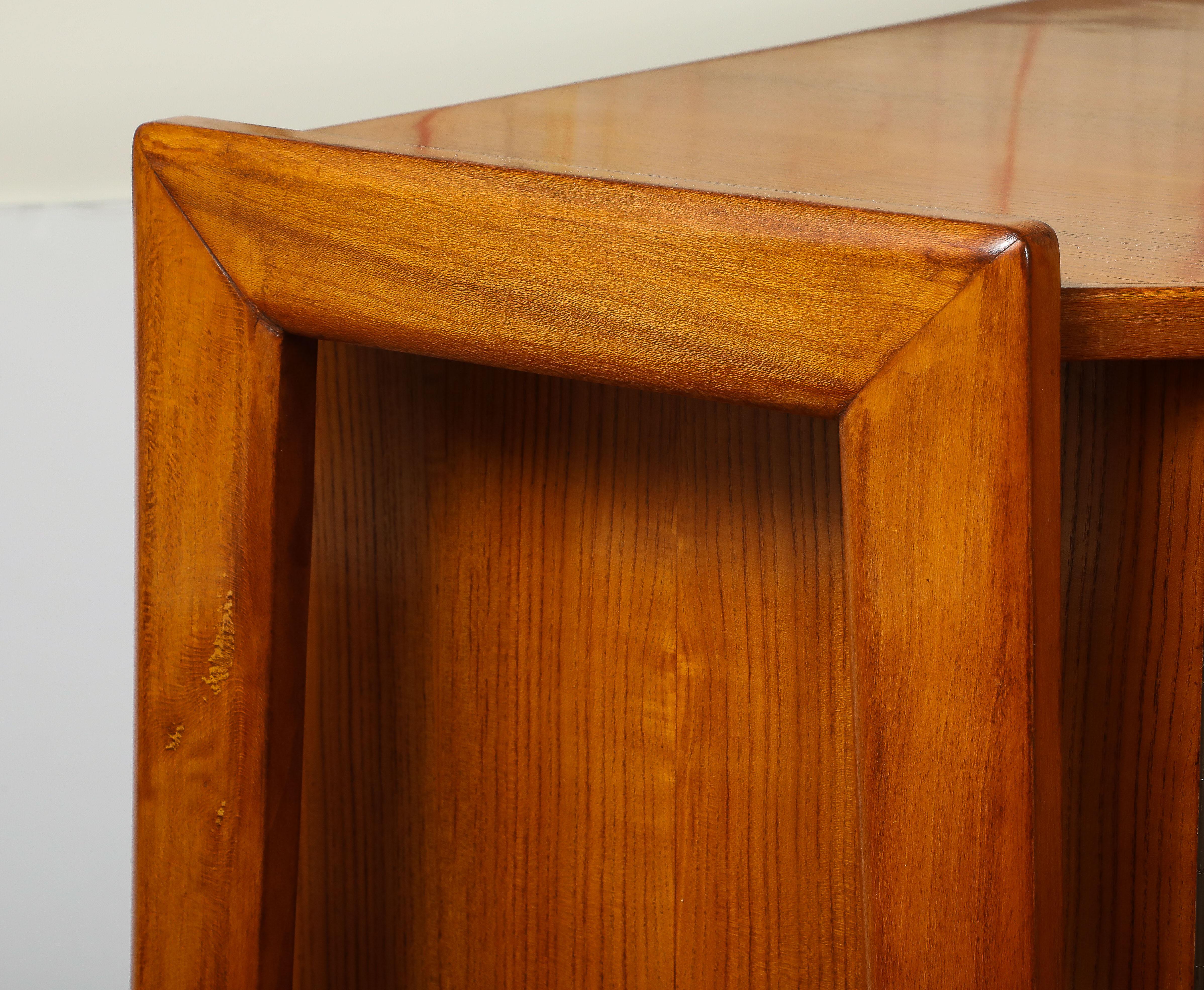 1960s Walnut High Sideboard Cabinet with Sculptural Brass Handles, Italy For Sale 4