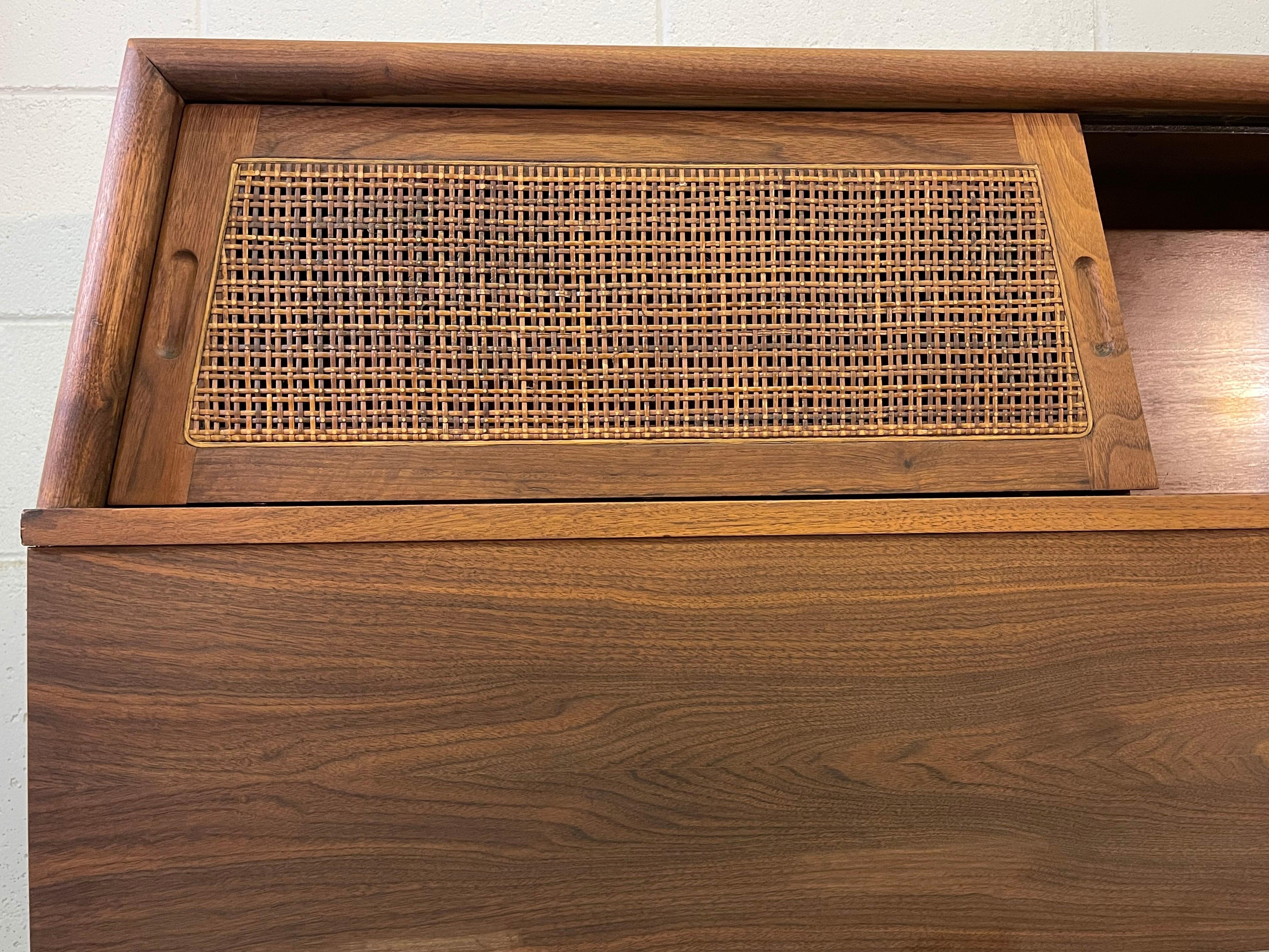 1960s Walnut King Size Headboard with Cane Sliding Doors 2