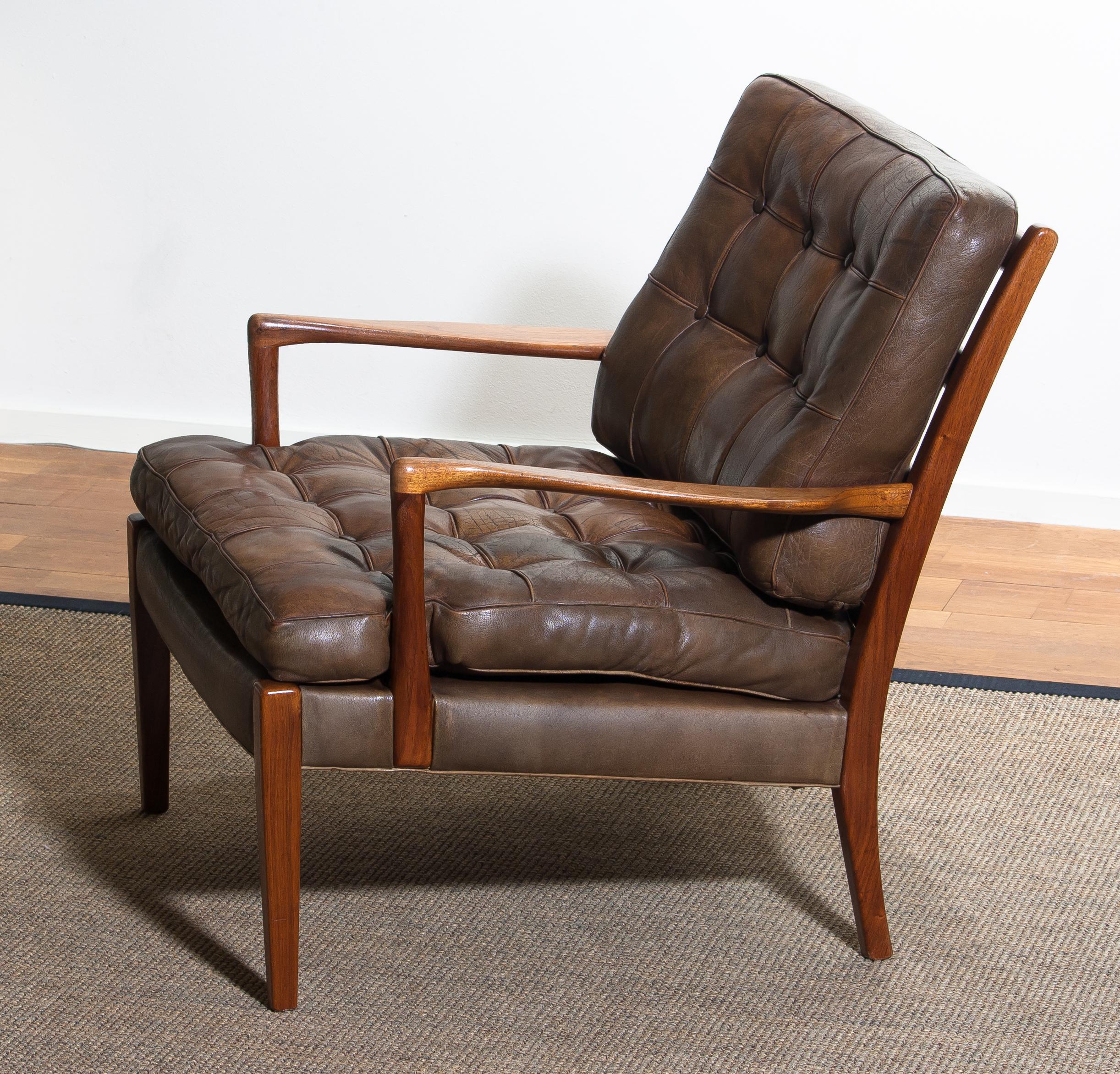 Mid-Century Modern 1960s Walnut / Leather Easy / Lounge Chair Model 