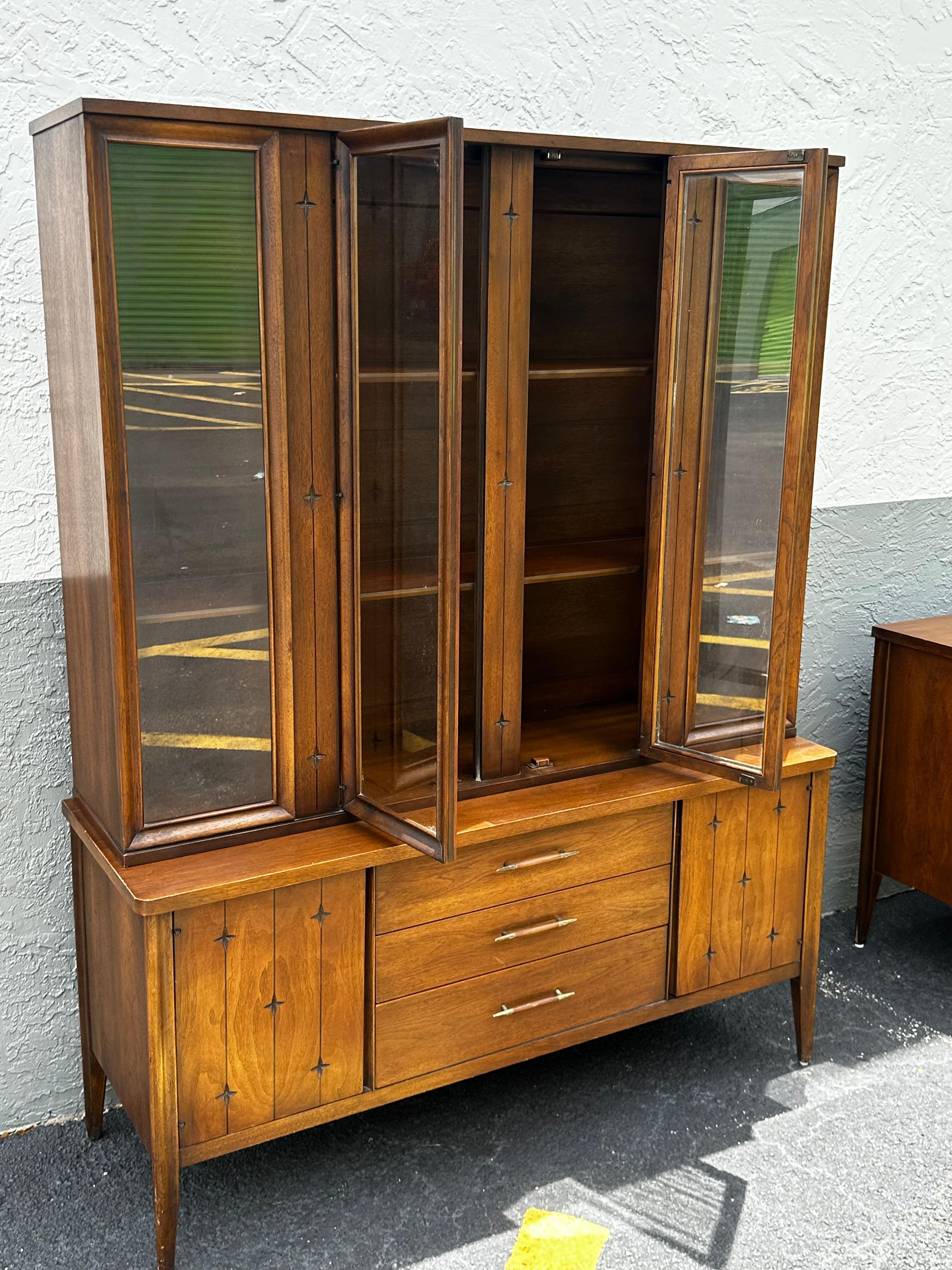 Mid-20th Century 1960s Walnut MCM  Broyhill Saga Buffet Credenza Bookcase Hutch For Sale