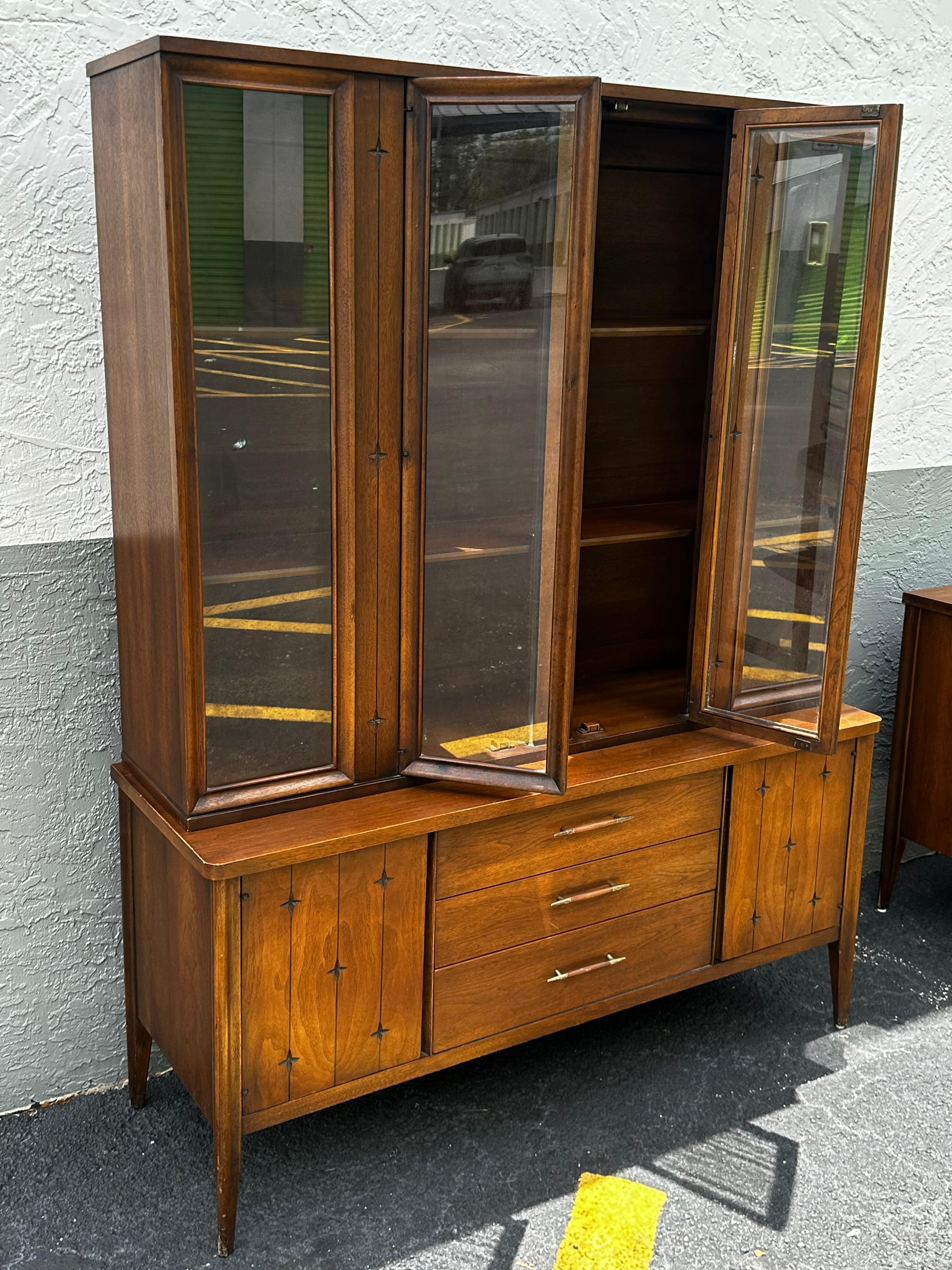 Glass 1960s Walnut MCM  Broyhill Saga Buffet Credenza Bookcase Hutch For Sale