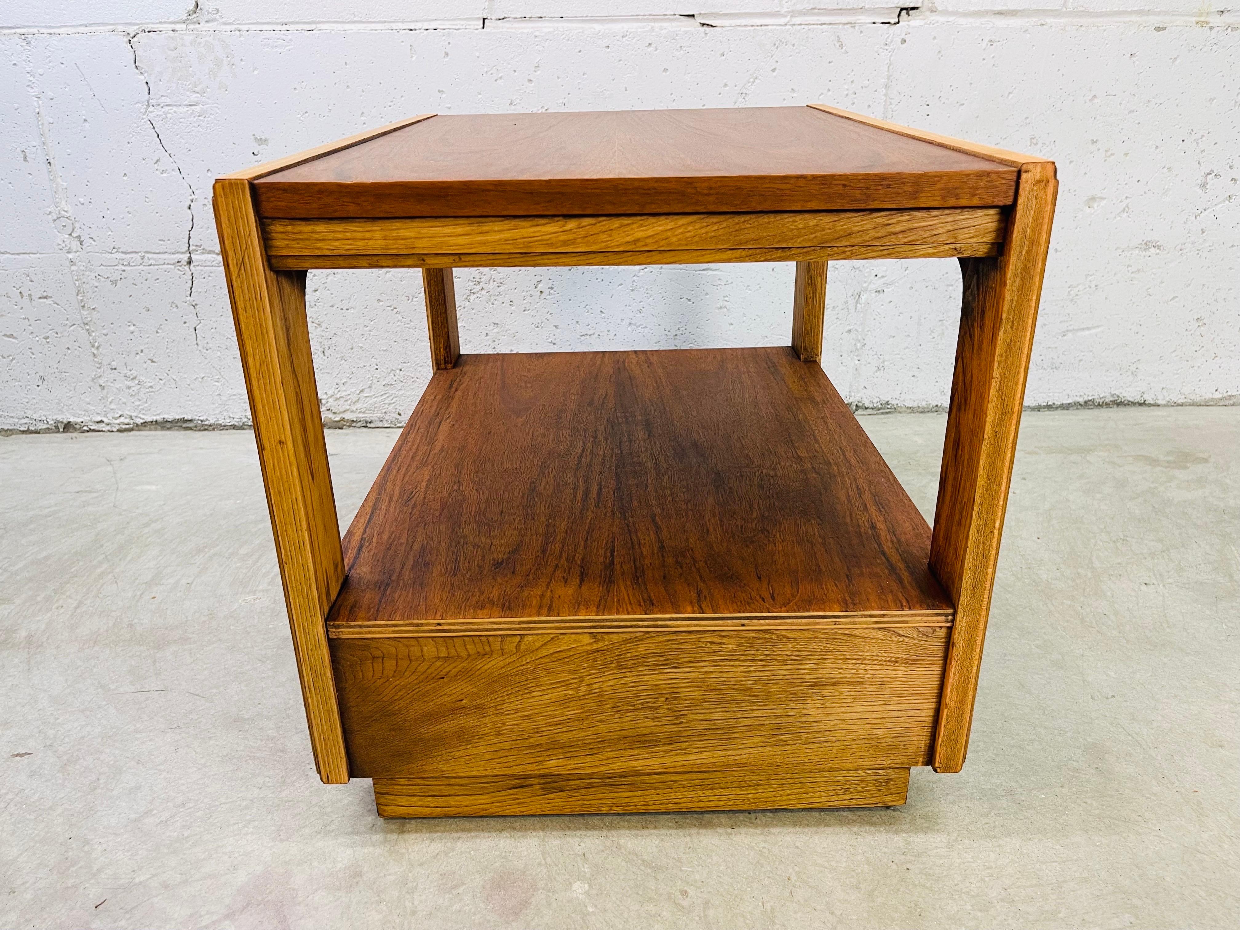 1960s Walnut Rectangular Side Table In Good Condition For Sale In Amherst, NH