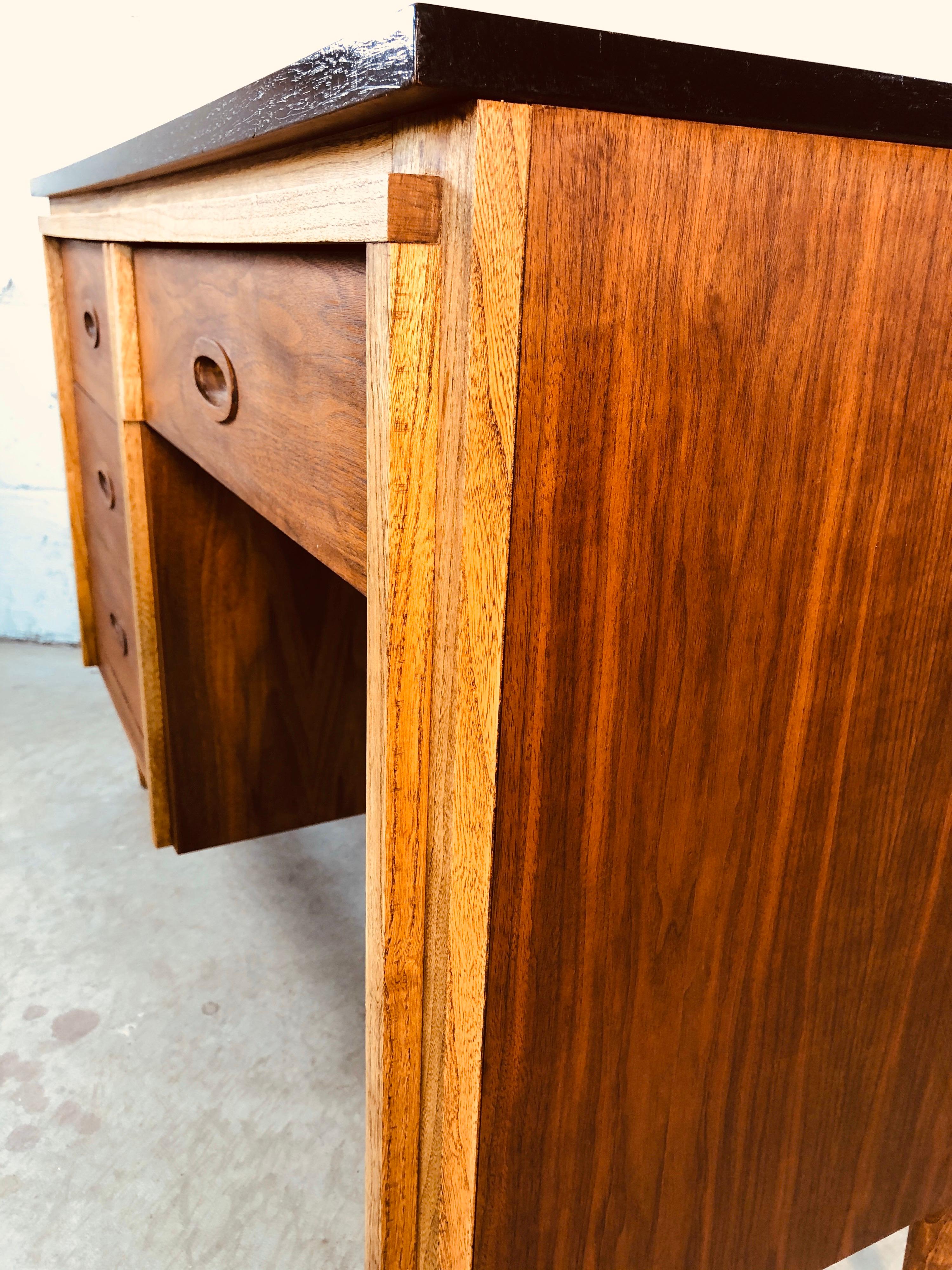 Mid-Century Modern 1960s Walnut Single Stand Desk by Dixie Furniture Co. For Sale