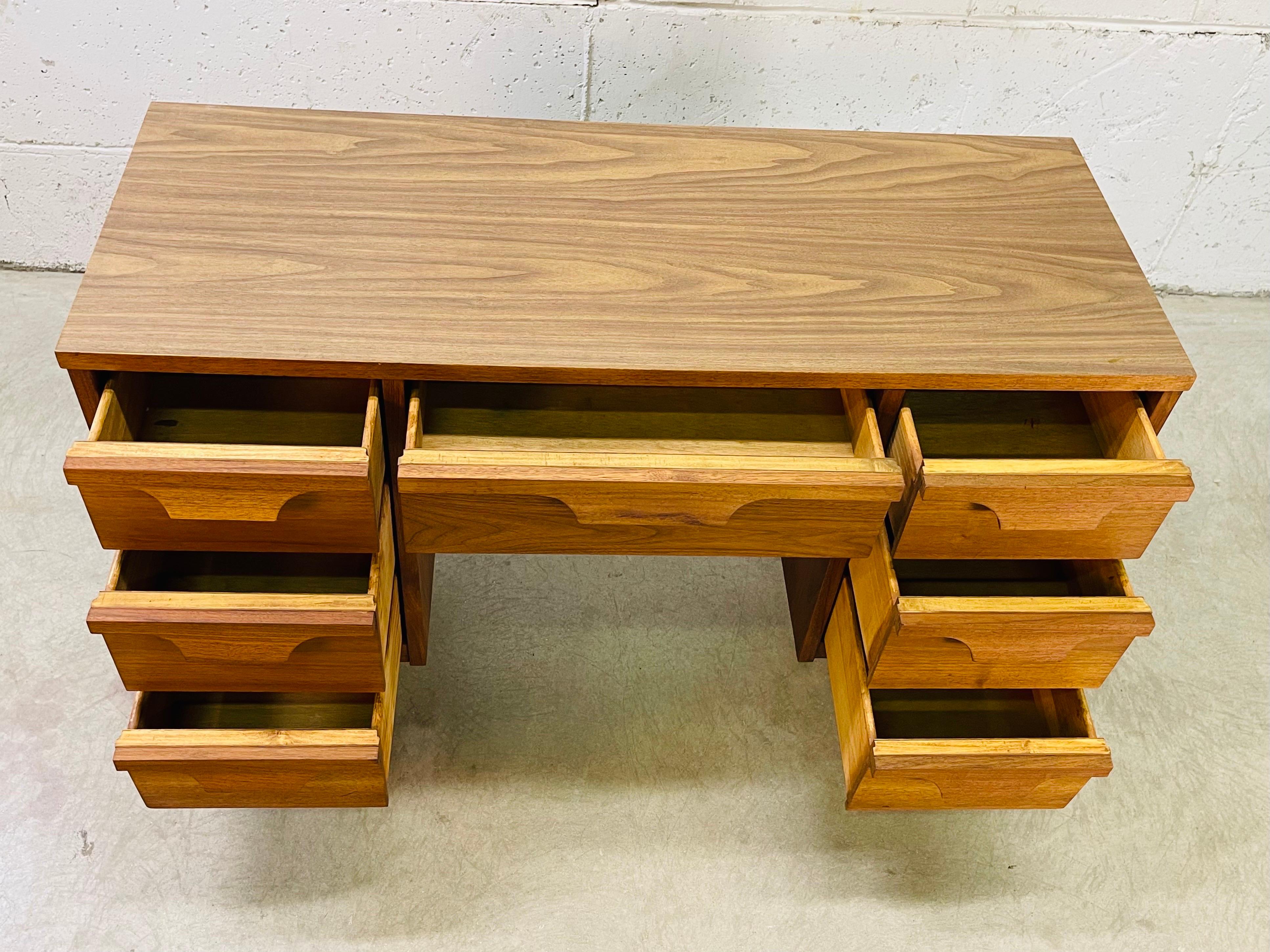 20th Century 1960s Walnut Wood Desk For Sale