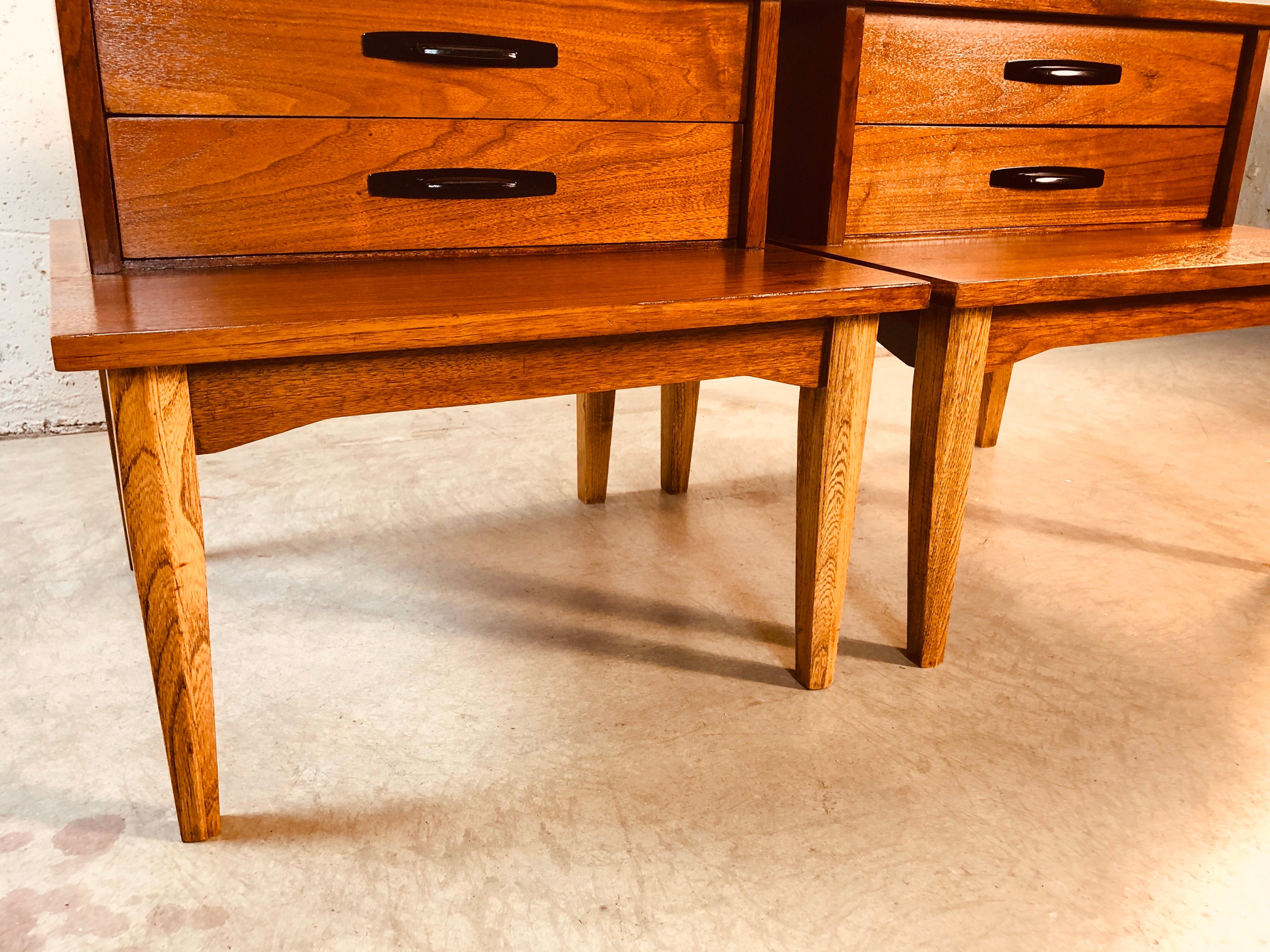 1960s Walnut Wood Step-Back Nightstands by Dixie Furniture Co, Pair For Sale 1