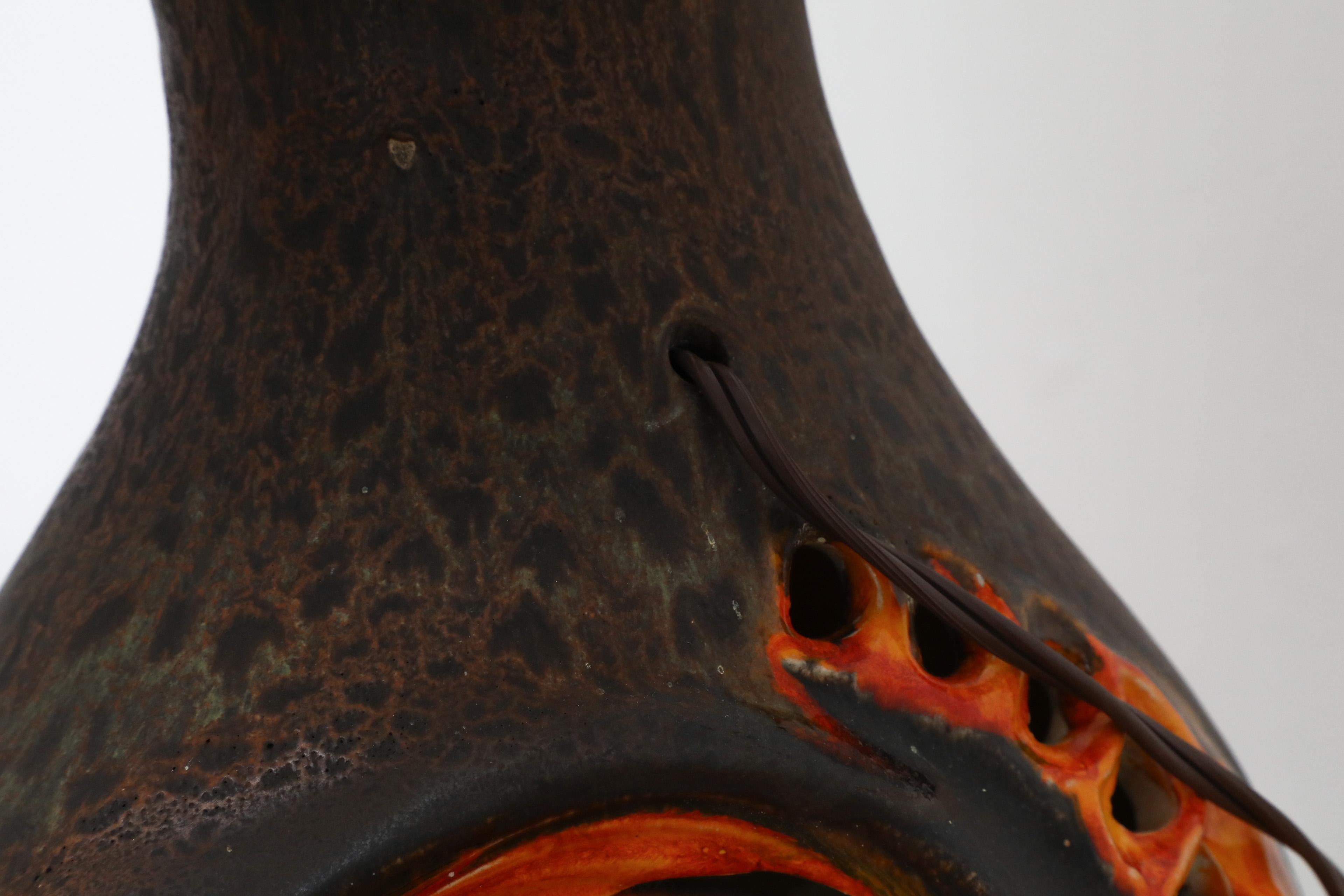1960's Walter Gerhards Fat Lava Ceramic Table Lamp with New Linen Shade 8