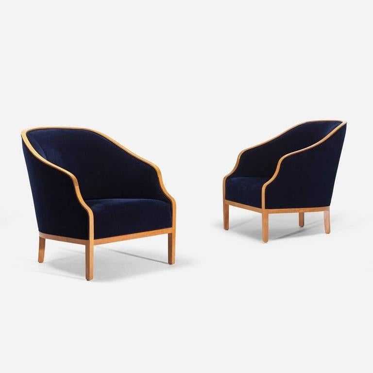1960's Ward Bennett for Brickel Associates 'BANKER' Chairs In Good Condition For Sale In Dallas, TX