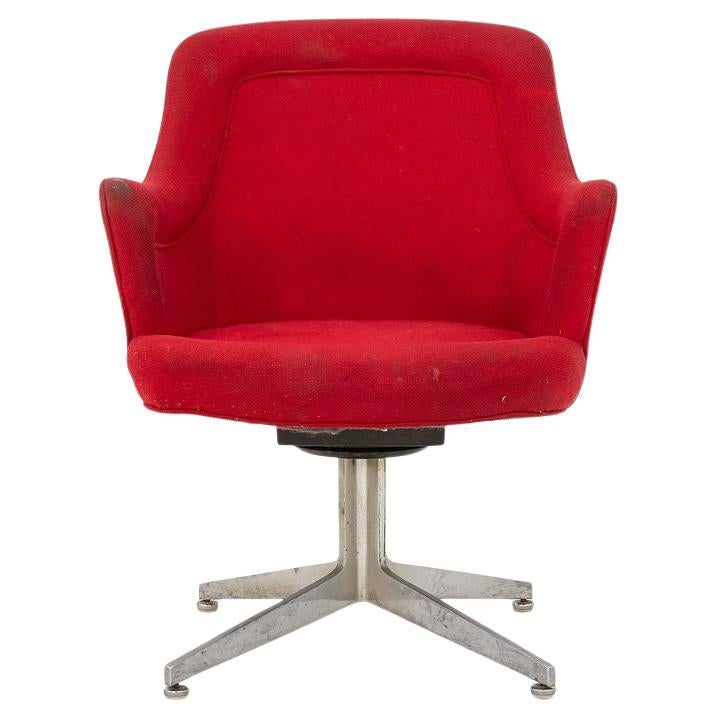 1960 Ward Bennett per Lehigh Furniture Poltrona in tessuto rosso e alluminio in vendita