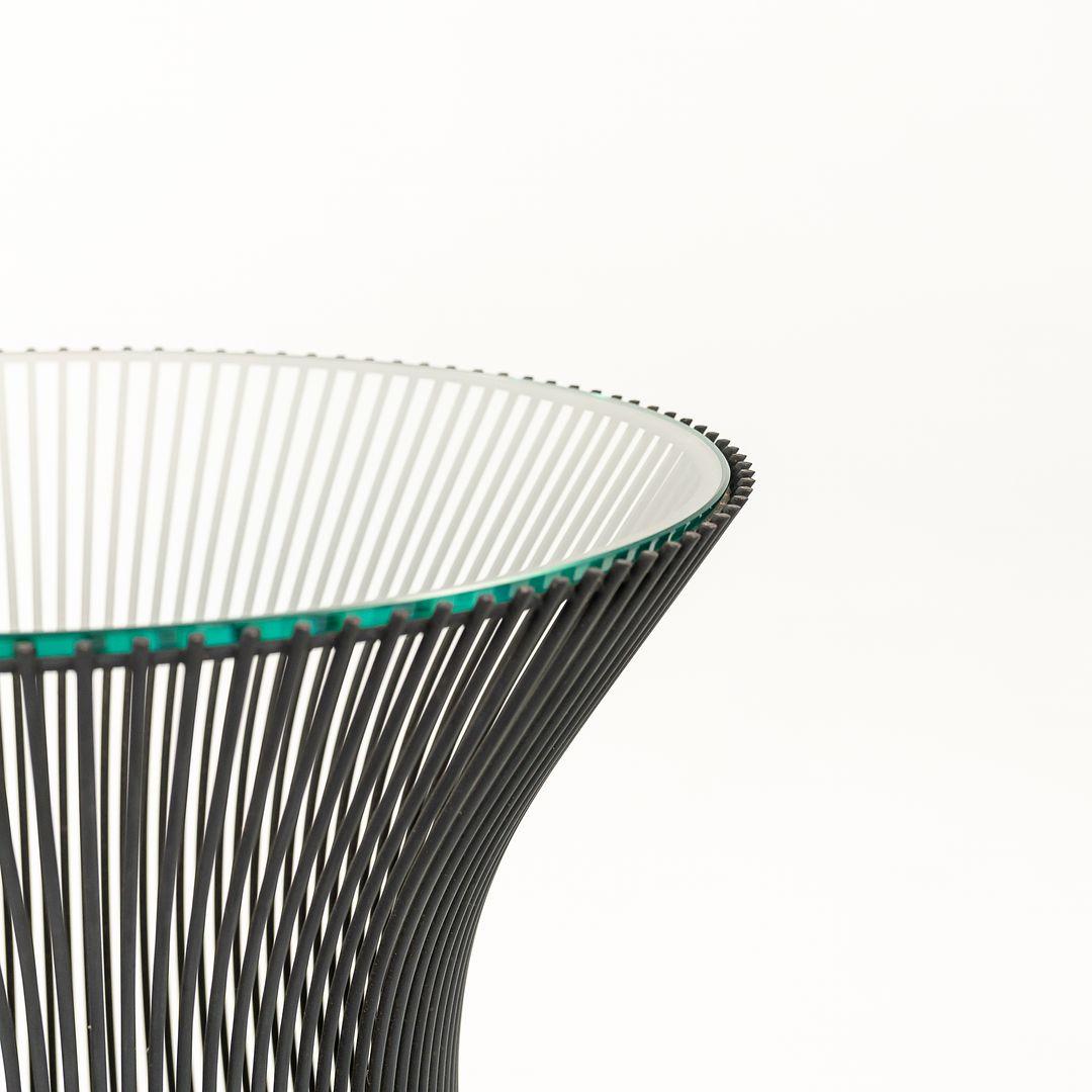 Milieu du XXe siècle Table d'appoint Warren Platner pour Knoll des années 1960 en acier bronzé et verre en vente