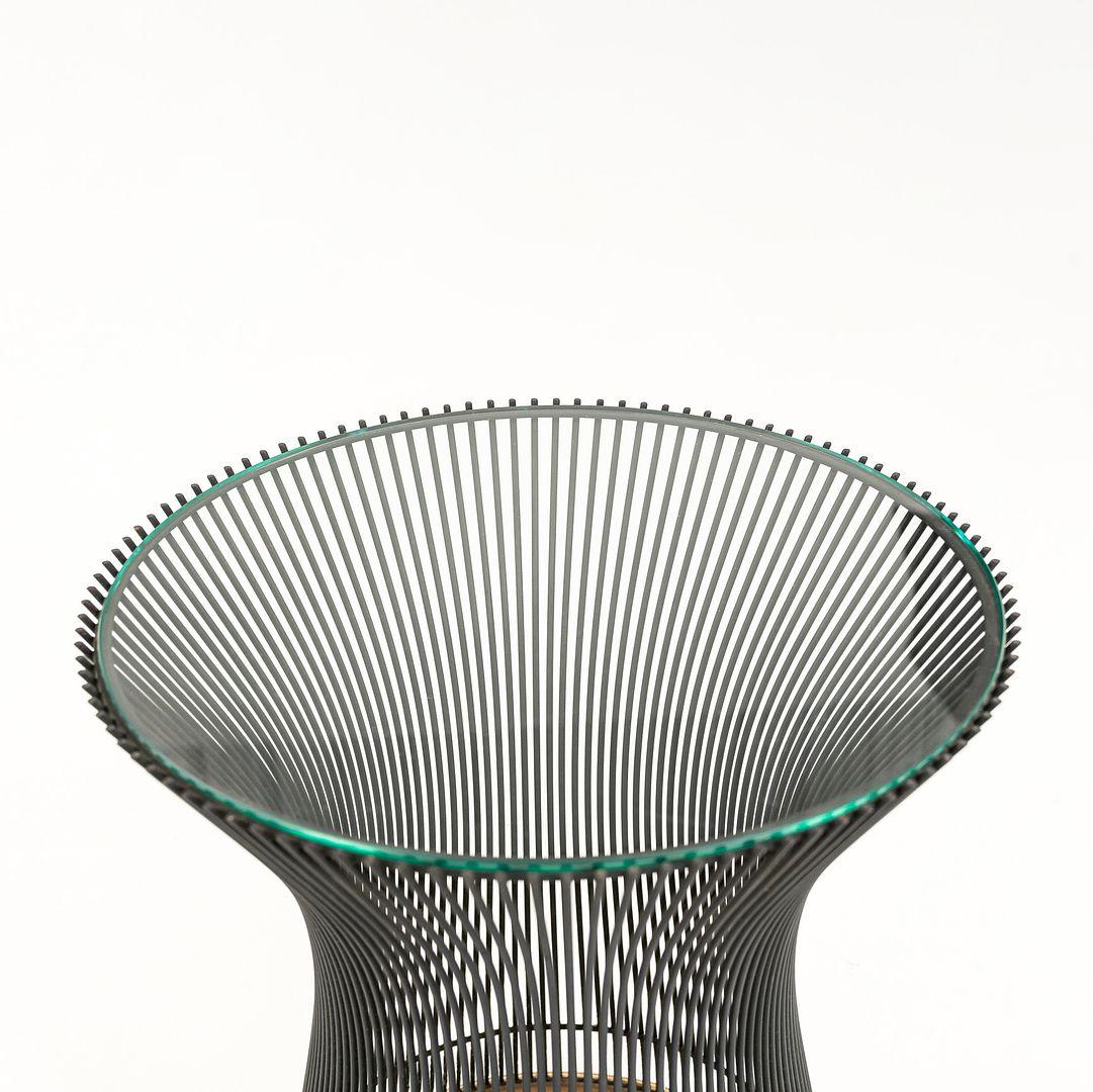 Table d'appoint Warren Platner pour Knoll des années 1960 en acier bronzé et verre en vente 1