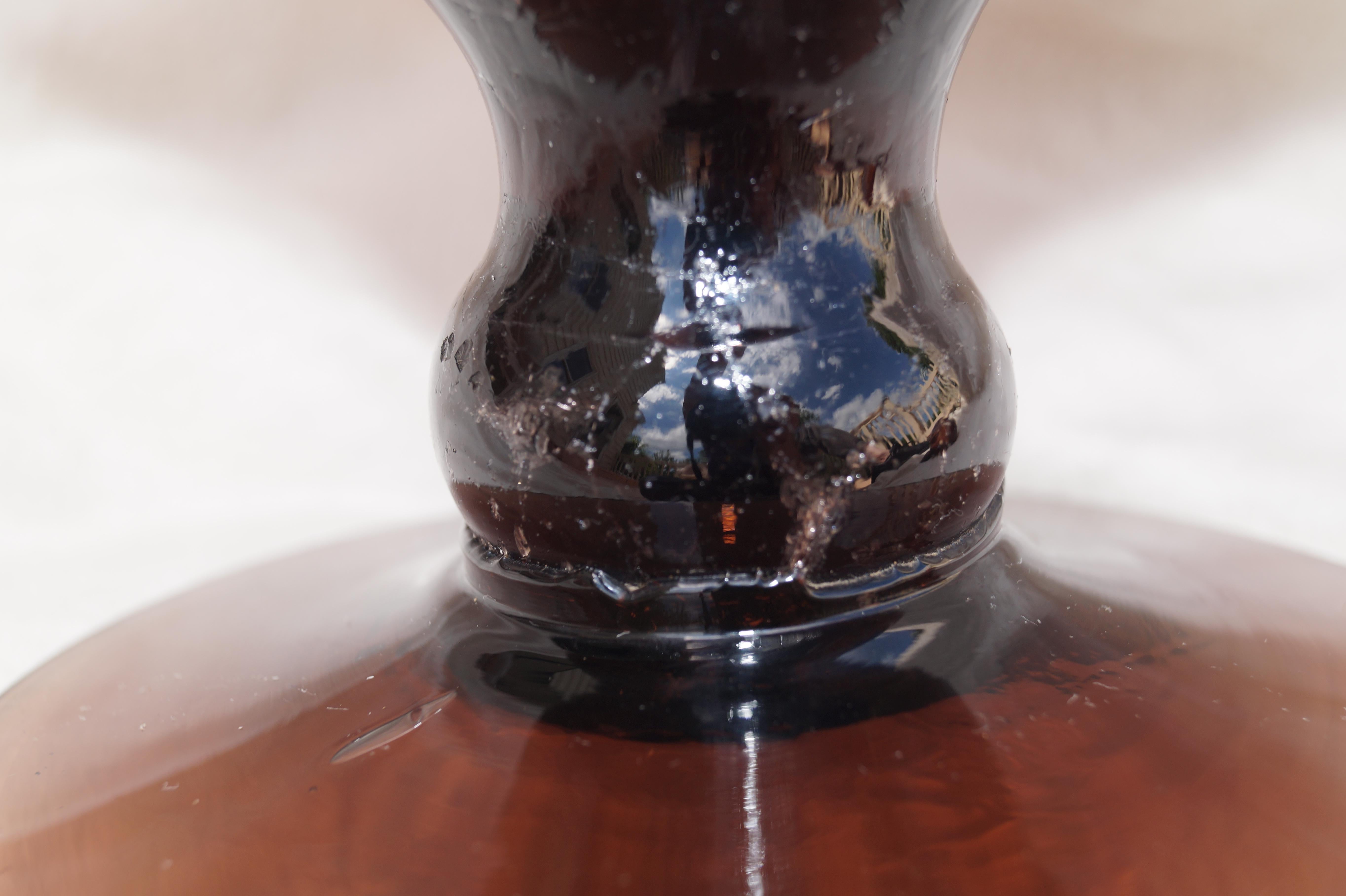 1960 Wayne Husted Blenko Glass #6211 Decantador con pie de cristal craquelado chispeante Vidrio en venta