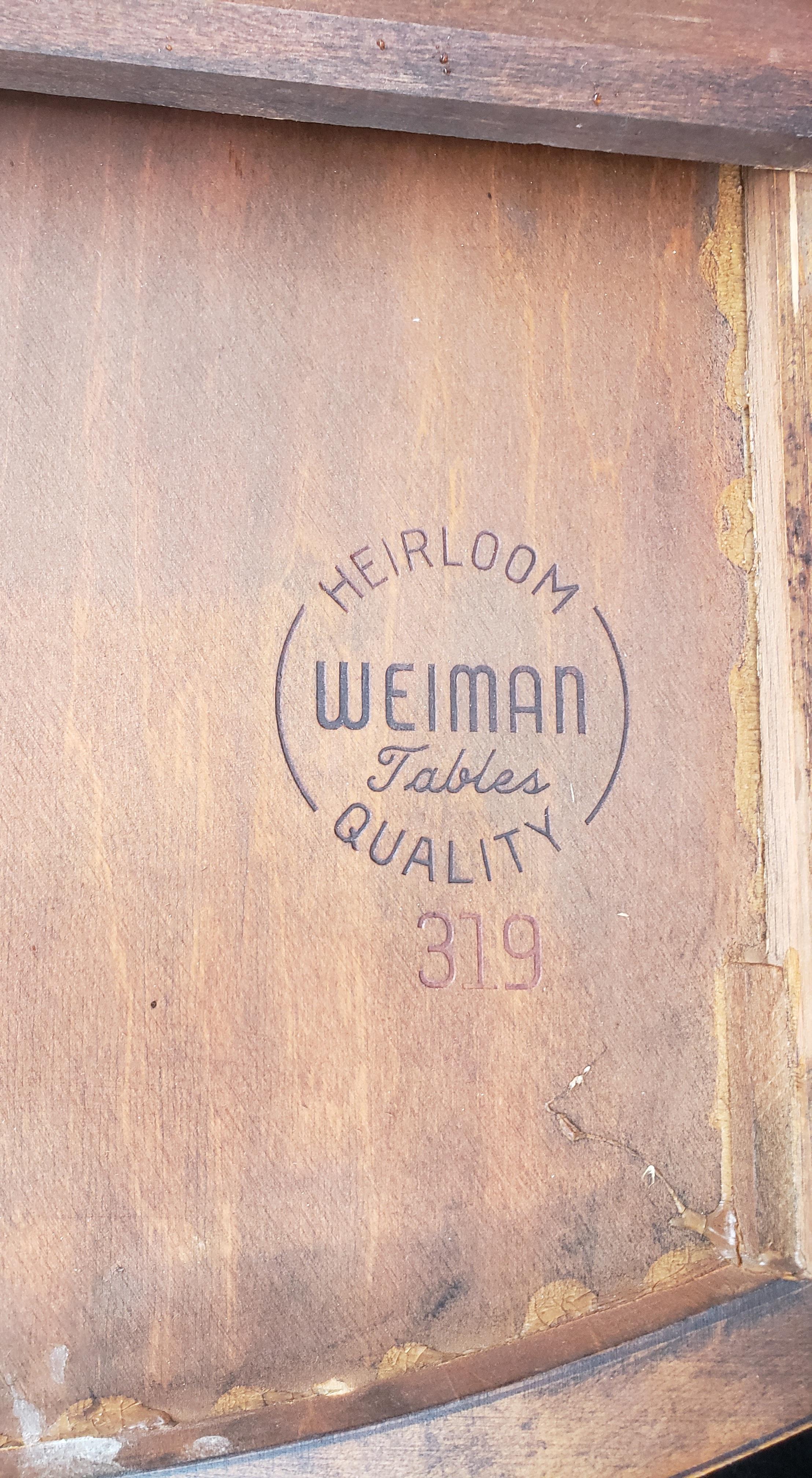 Weiman Heirloom - Haut marbré en acajou et bois de satin de Carrare, style Hollywood Regency, années 1960 en vente 2