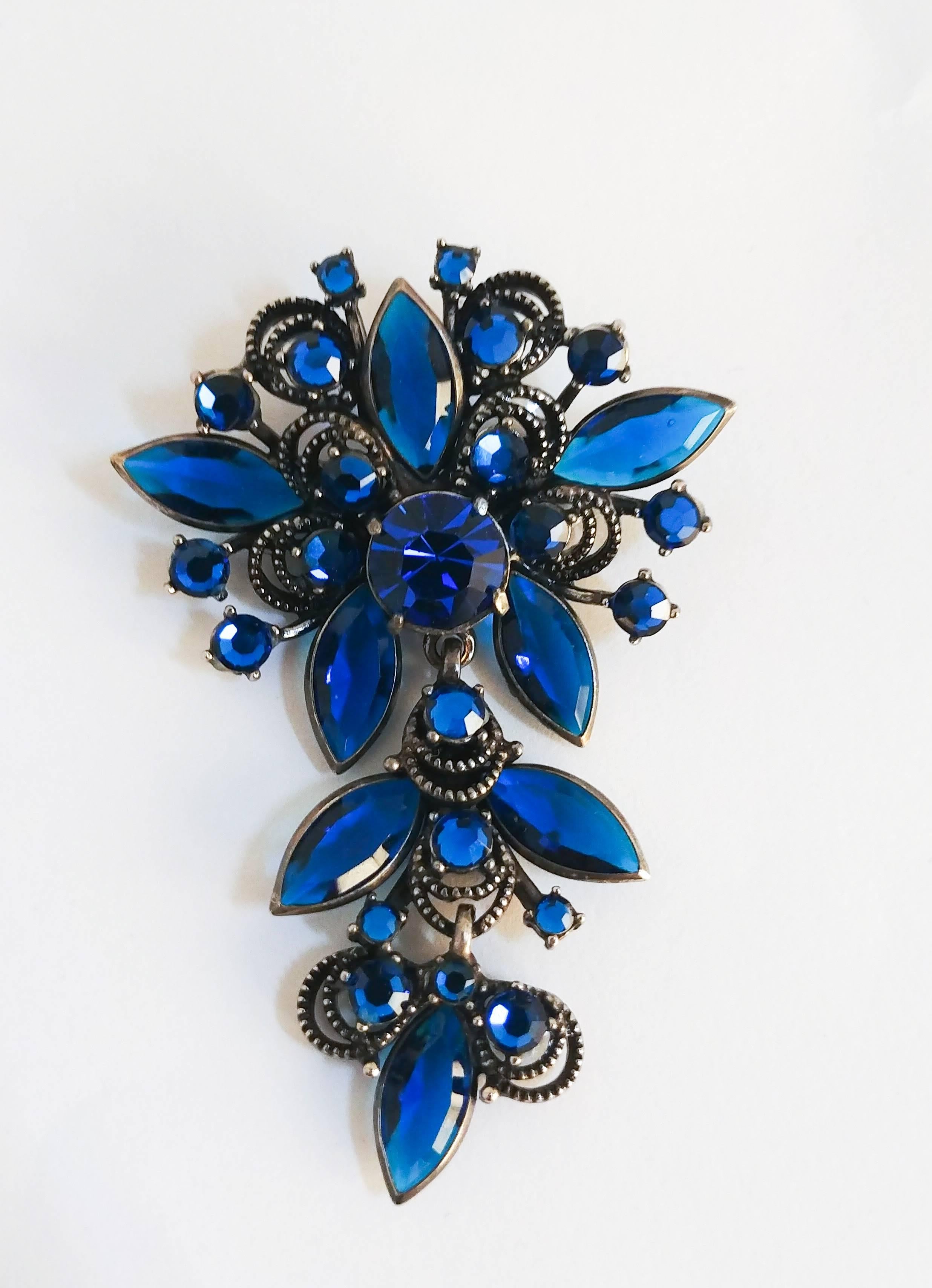 Women's Weiss Blue Rhinestone Set, 1960s 