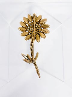 Weiss Sonnenblumen-Strassbrosche aus den 1960er Jahren