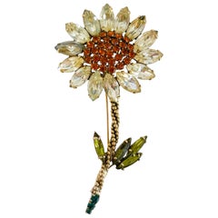 Weiss Sonnenblumen-Strassbrosche aus den 1960er Jahren