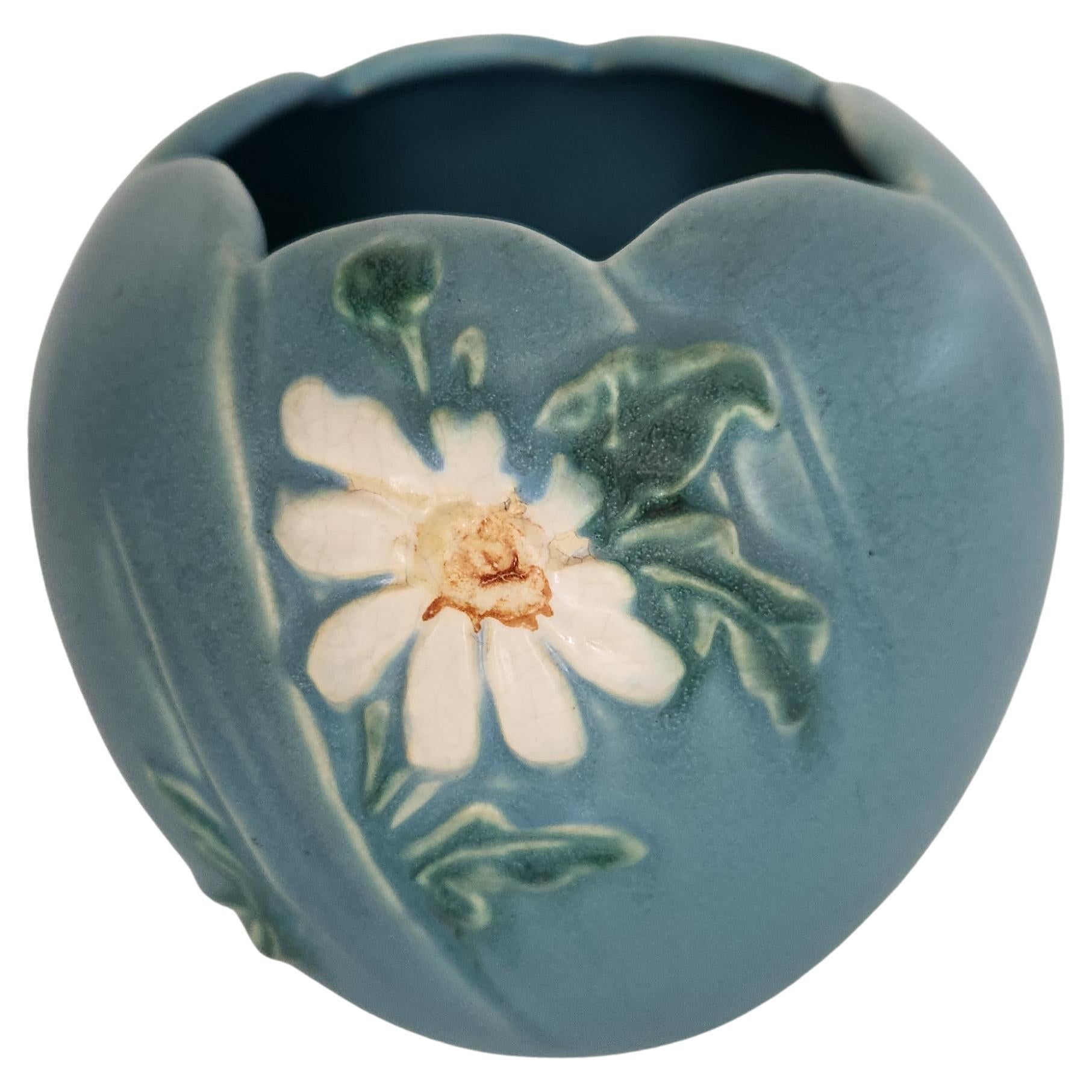 XX secolo Vaso artistico blu di Weller Pottery del 1960 in vendita