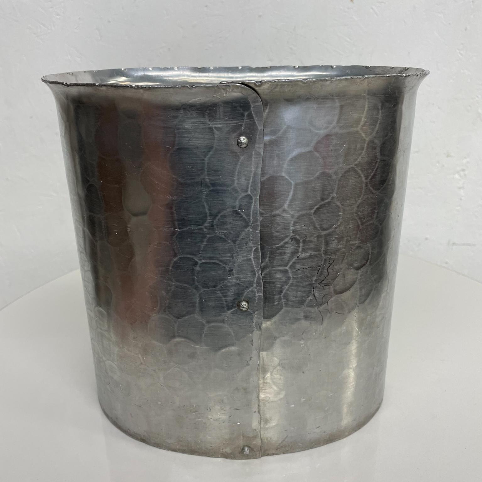 American 1960s Wendell August Forge Lovely Floral Waste Basket in Aluminum Grove City PA