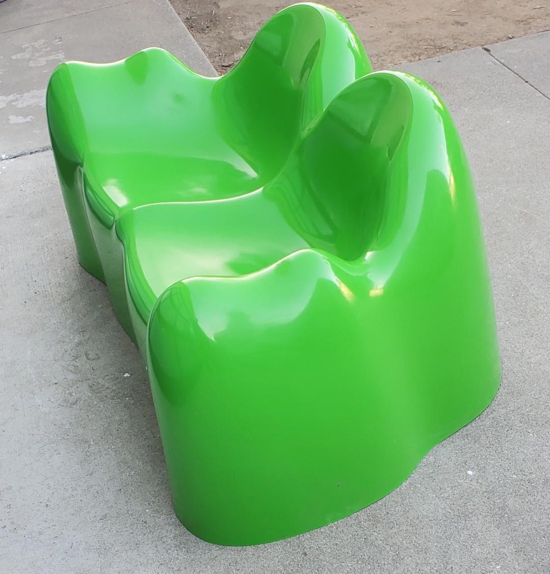 1960s Wendell Castle Molar Sofa Green Fiberglass Organic Mid Century Modern en vente 3