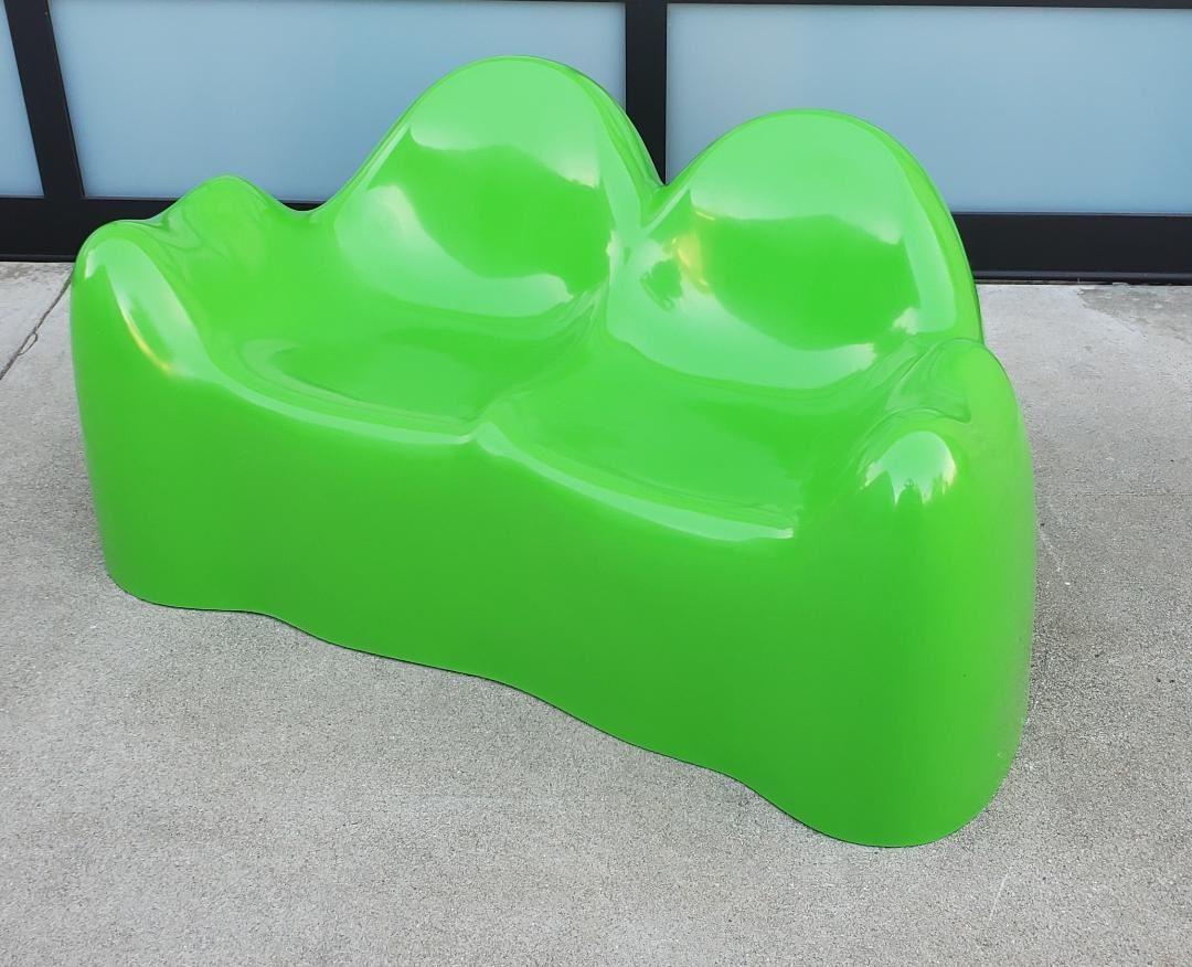 1960s Wendell Castle Molar Sofa Green Fiberglass Organic Mid Century Modern en vente 1