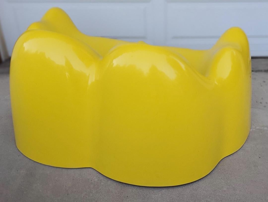 20th Century 1960s Wendell Castle Molar Sofa Yellow Fiberglass Organic Mid Century Modern For Sale