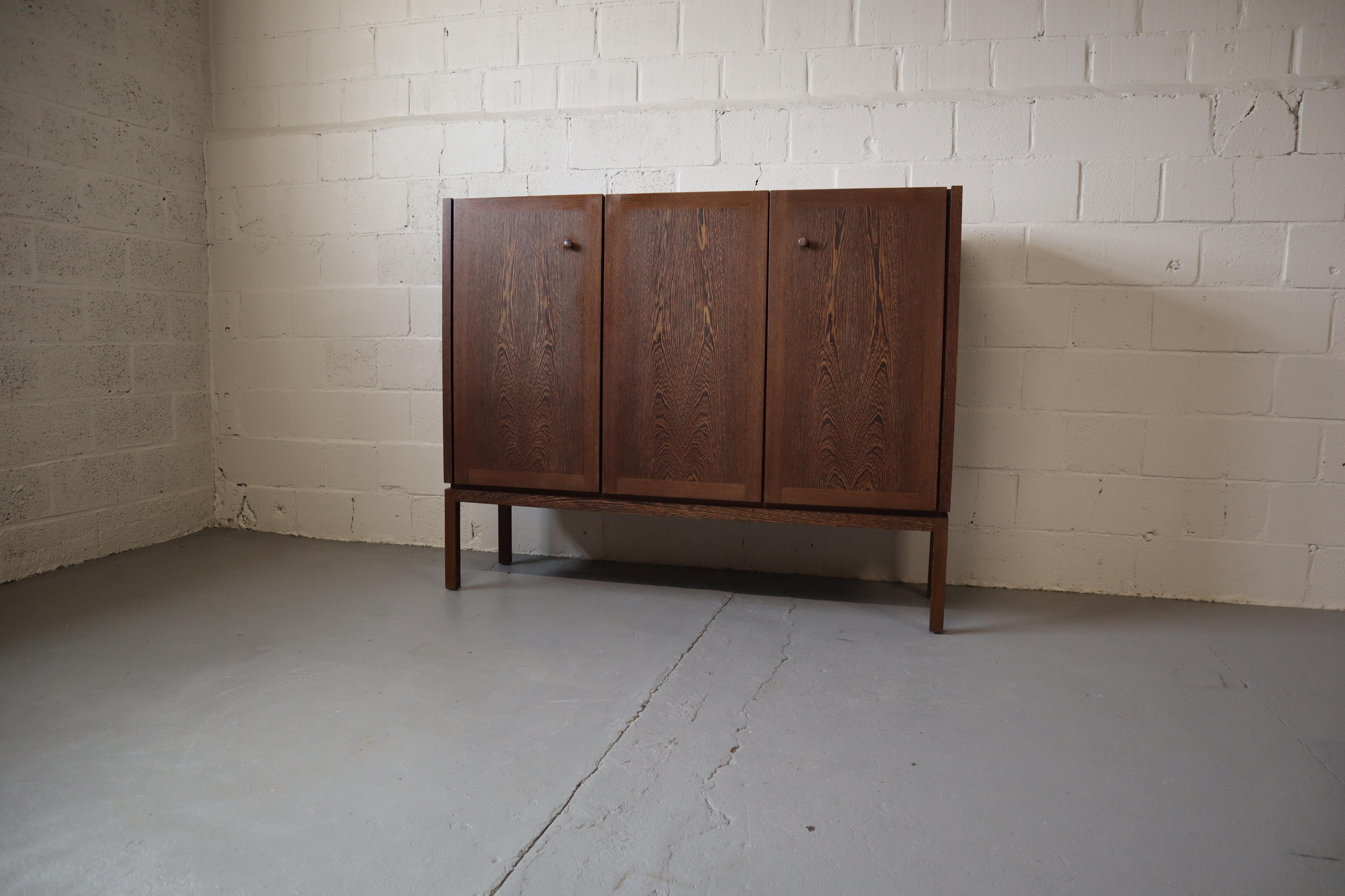 Mid-Century Modern 1960s Wengé Sideboard/ Bar Cabinet