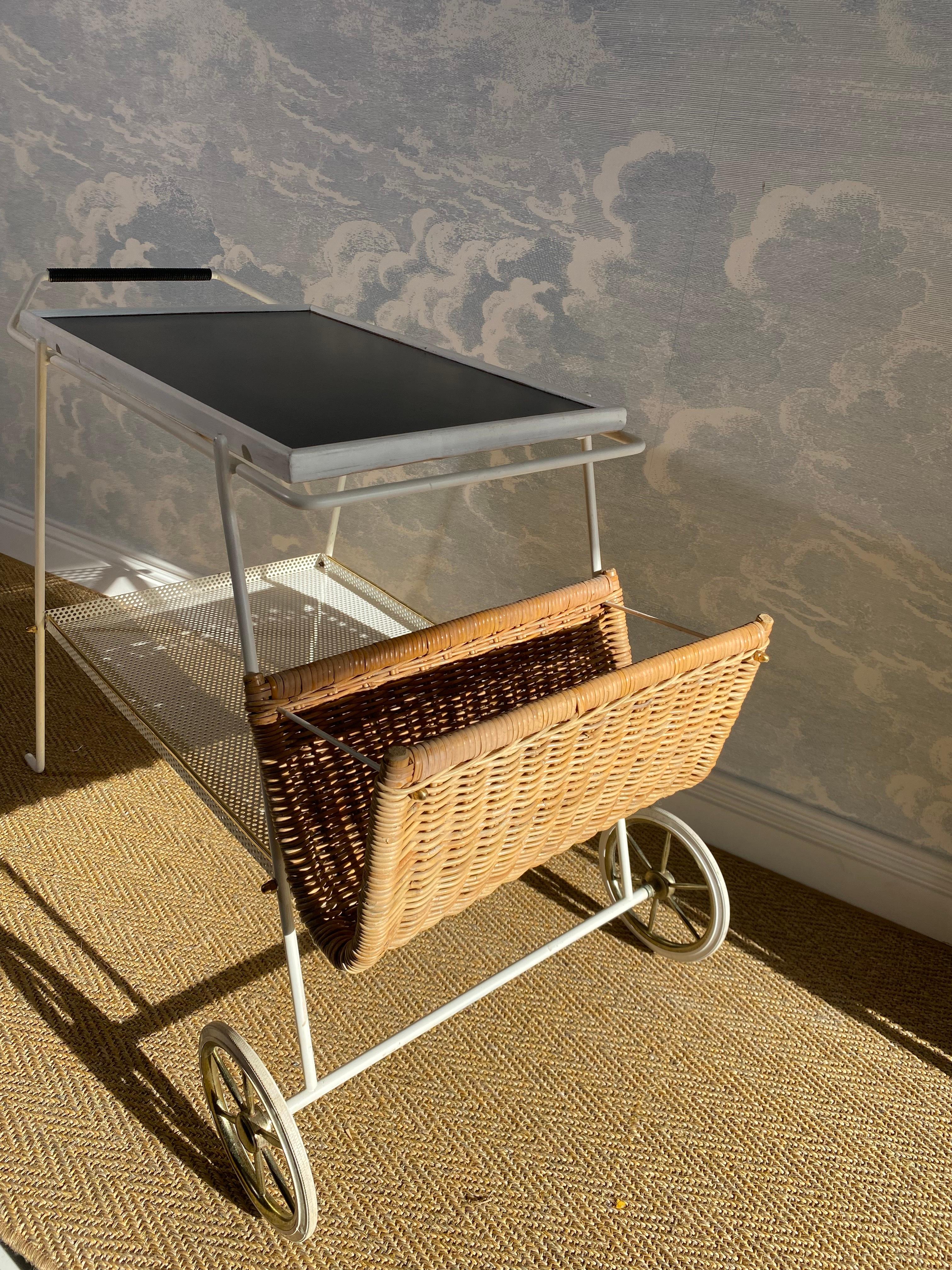 Lacquered 1960s White Bar Cart / Tea Trolley with Wicker Basket and Removable Tray For Sale