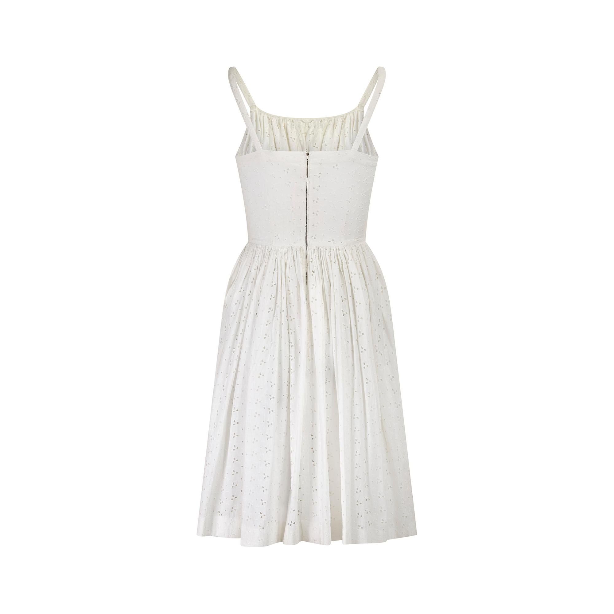 1960er Weißes Broderie Anglaise Kleid und Jacke aus Baumwolle 1