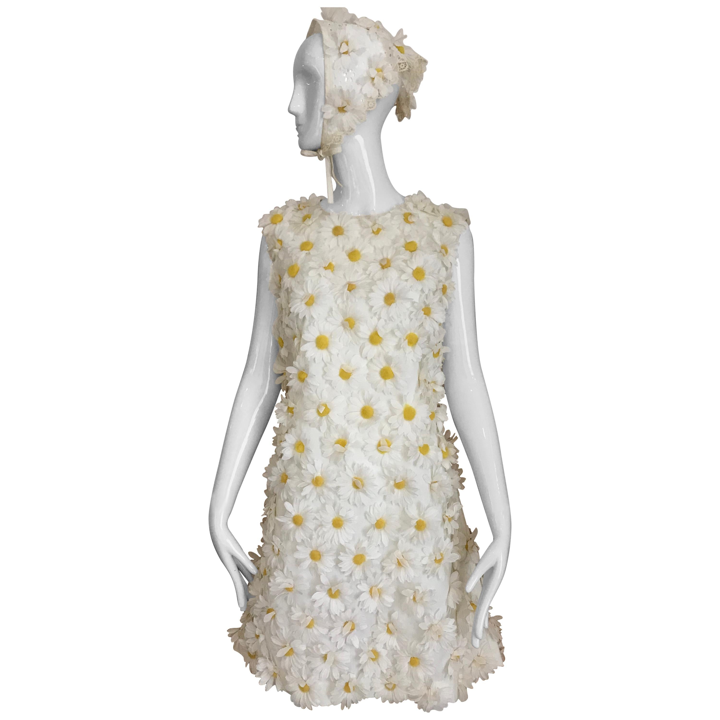 1960s White Daisy Appliqué Cotton Shift  Dress with Head Scarf