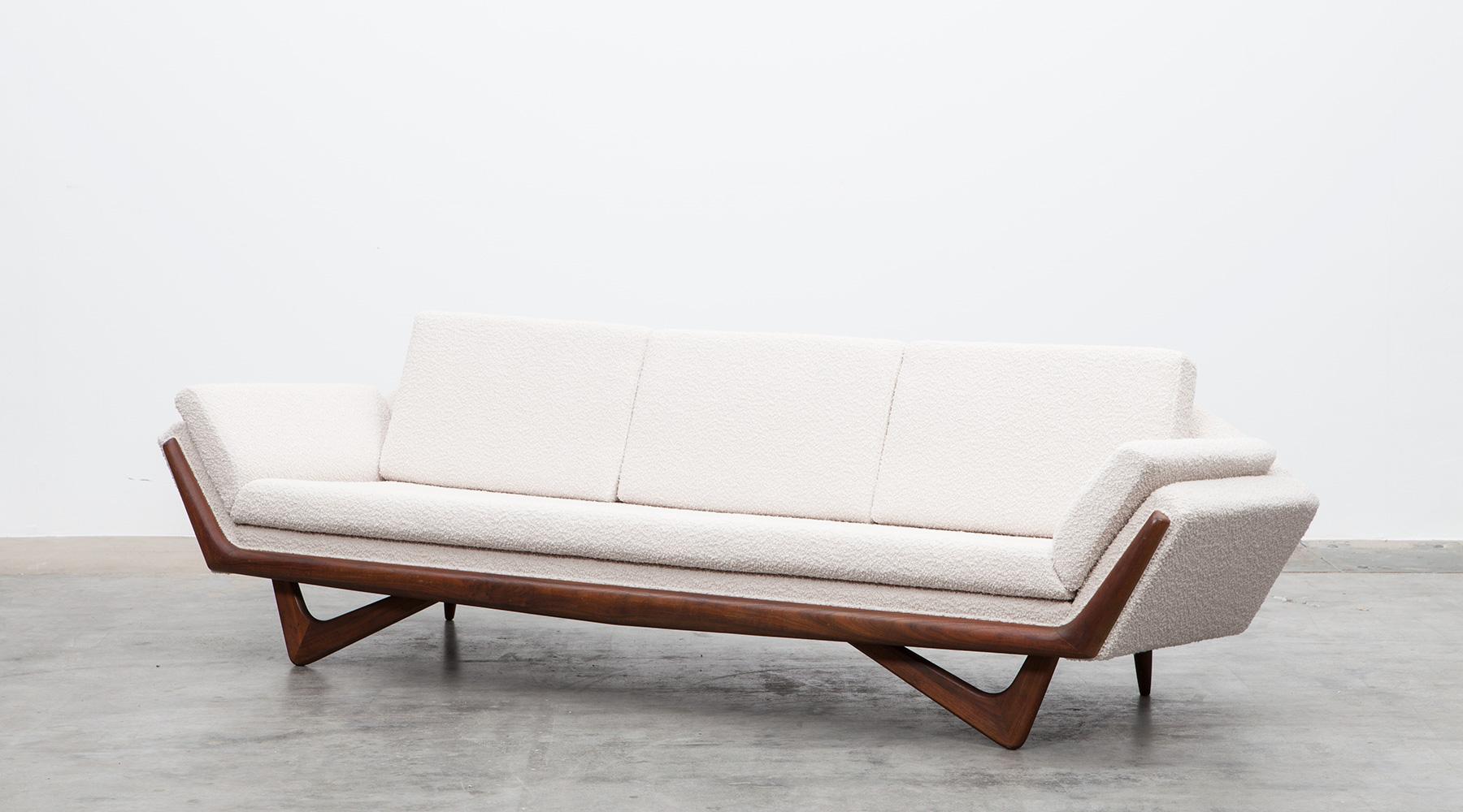 New upholstery in off white fabric, walnut base, Sofa by Adrian Pearsall, USA, 1965.

Very unique sofa designed by Adrian Pearsall. The sofa comes new upholstered in off white high-quality fabric. The complex construction of the legs is walnut.
