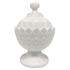 Weiße Fenton Olde Virginia-Glasschale mit Deckel und Bonbonschale mit Deckel, 1960er Jahre