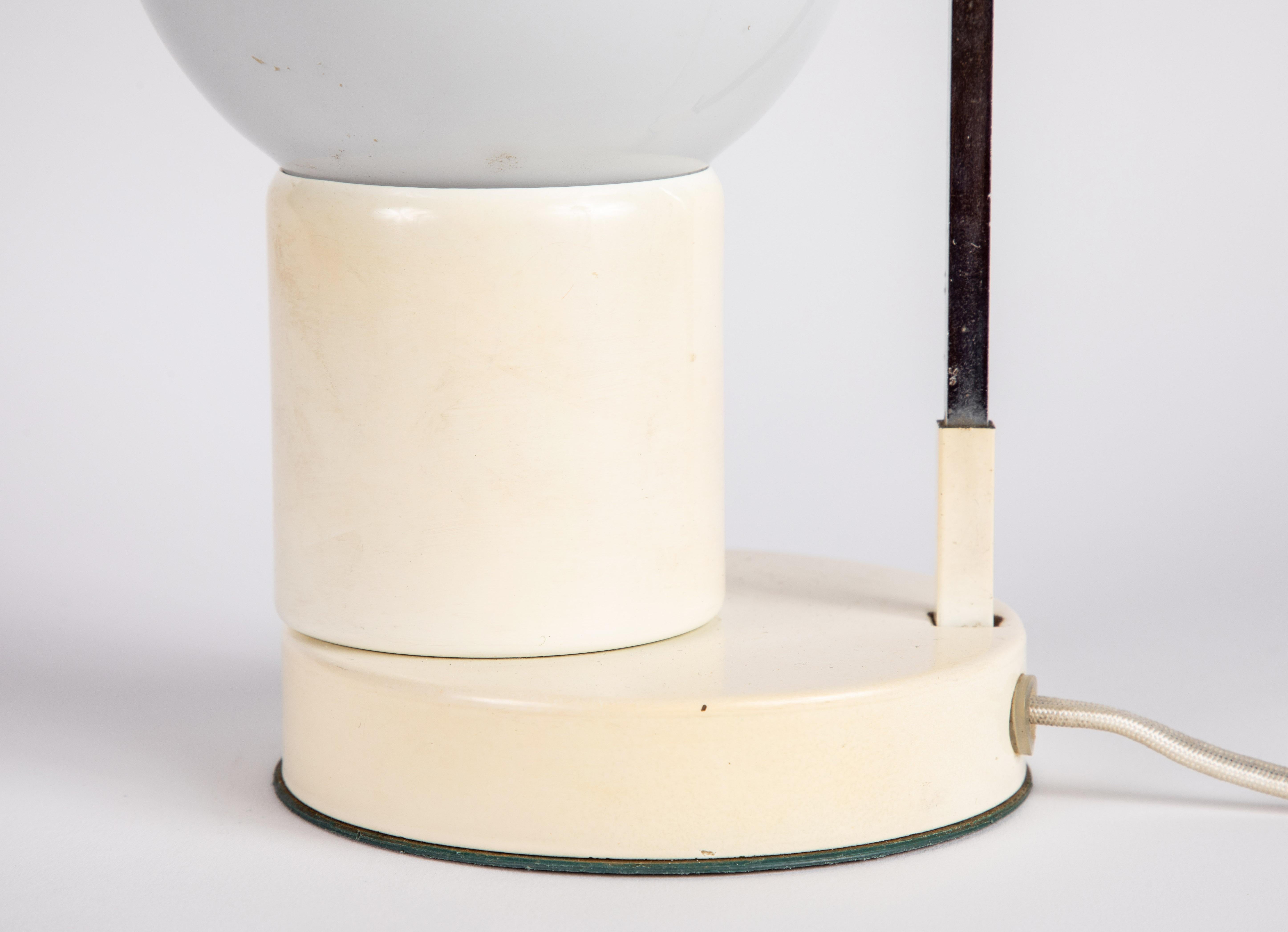 1960s White Glass and Metal Table Lamp Attributed to Angelo Lelli for Arredoluce 3