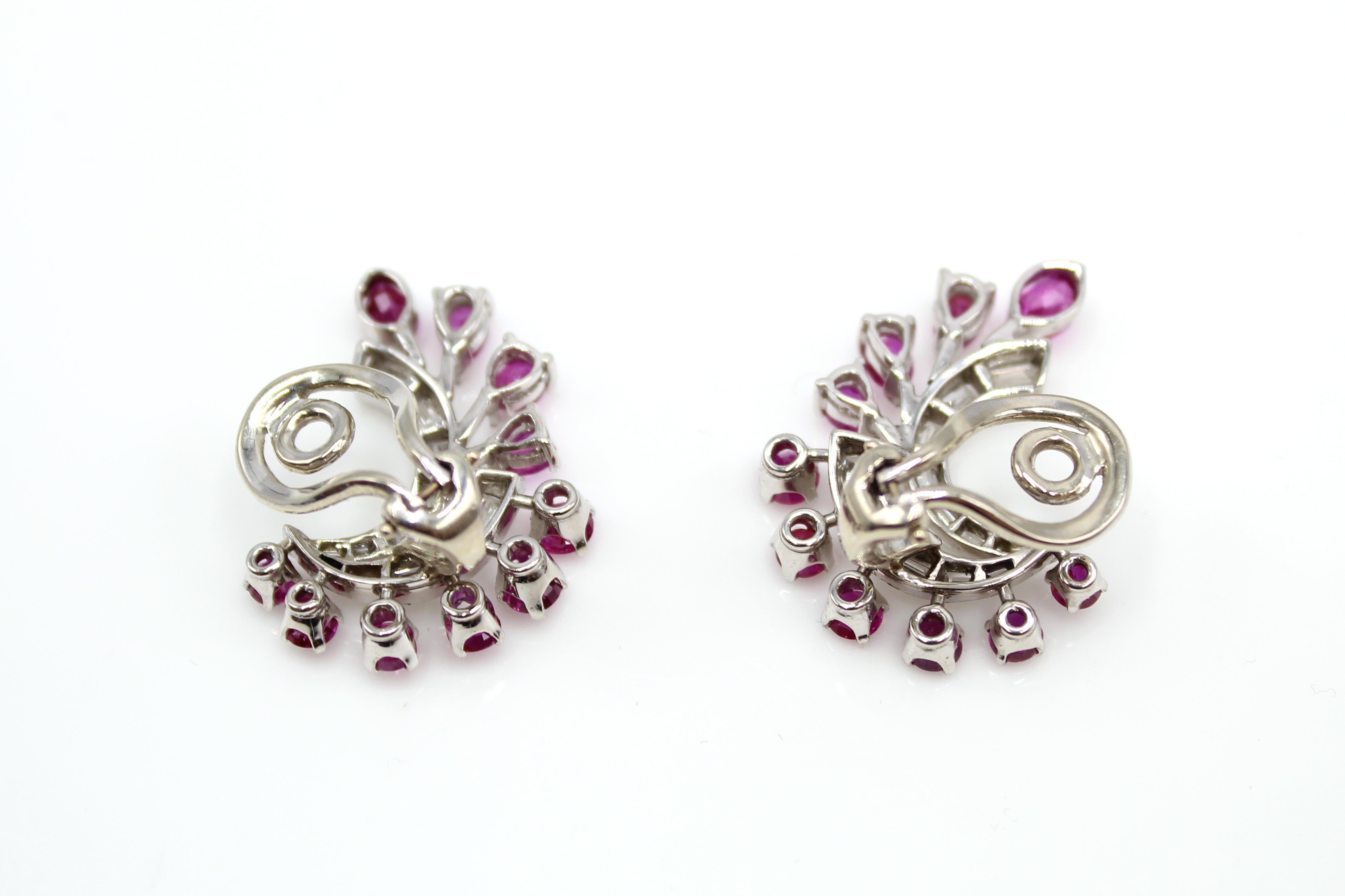 1960s White Gold Ruby Diamond Ear Clips In Excellent Condition In New York, NY
