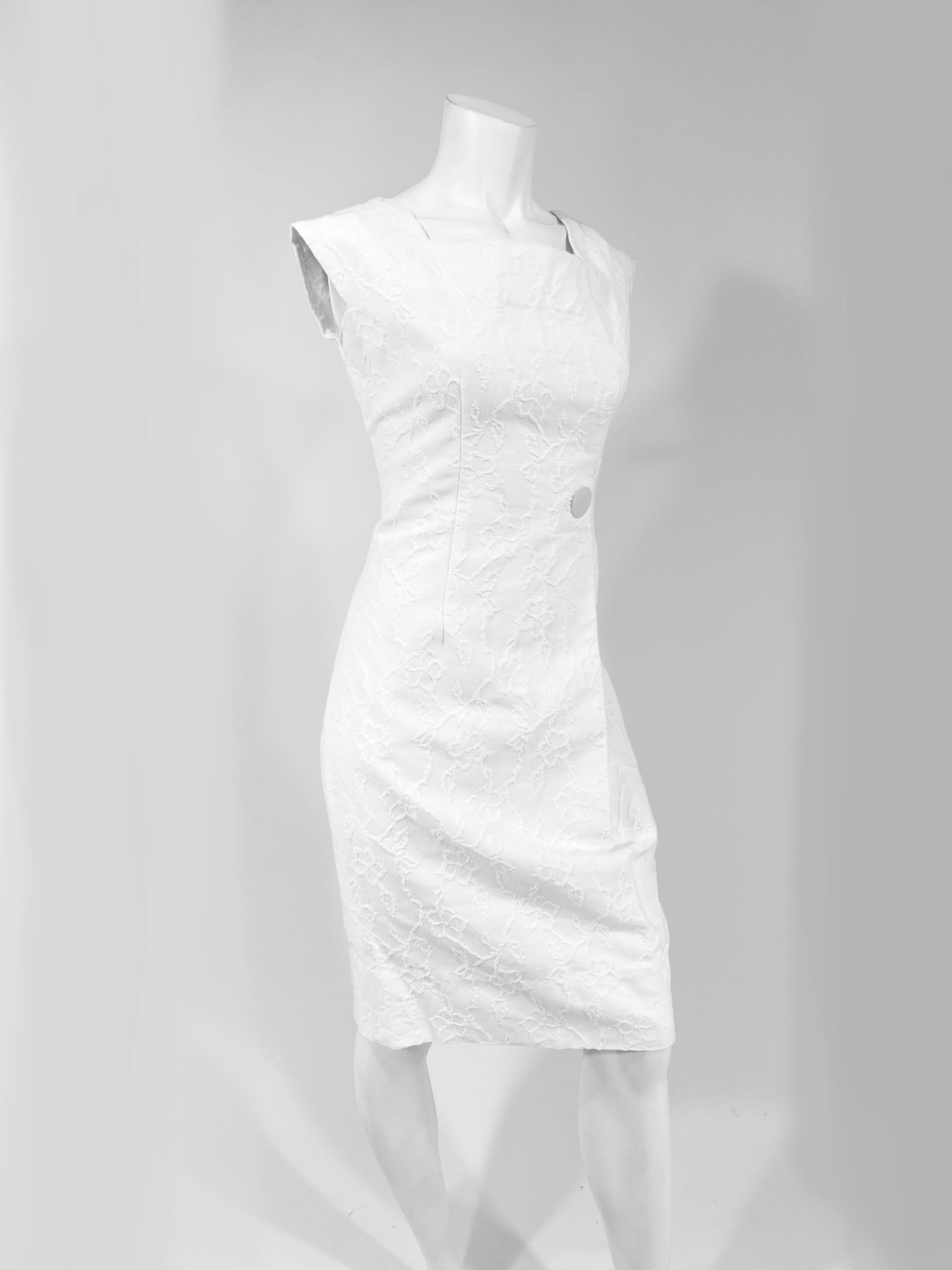 Weißes Jacquard-Sommer-Cocktailkleid aus den 1960er Jahren (Grau) im Angebot