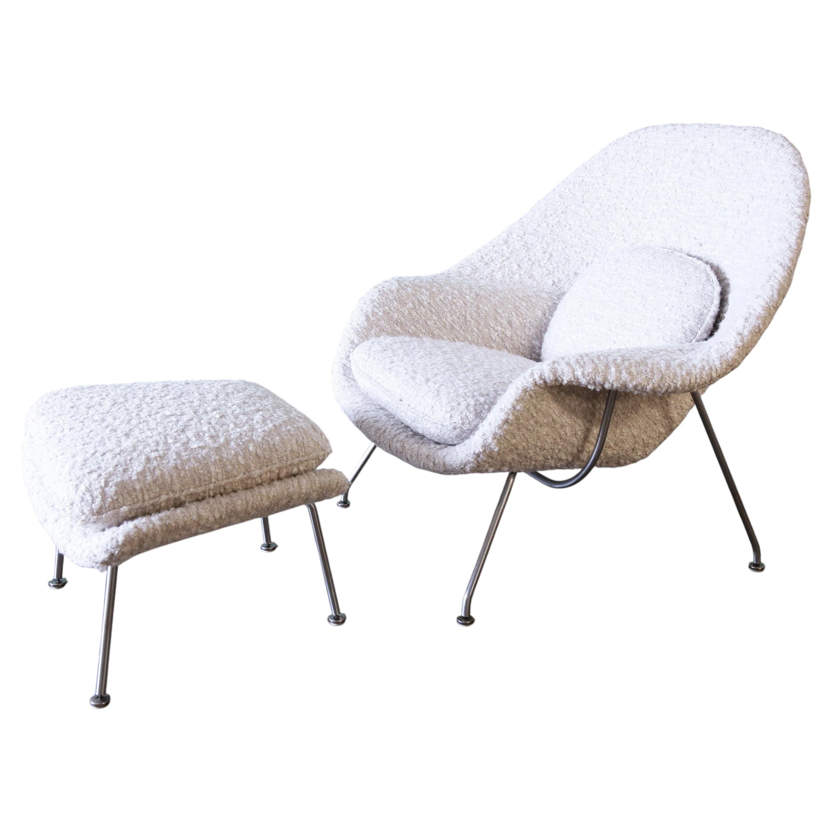 1960s White Knoll Womb Chair and Ottoman Holly Hunt Eero Saarinen Mid Century Mo