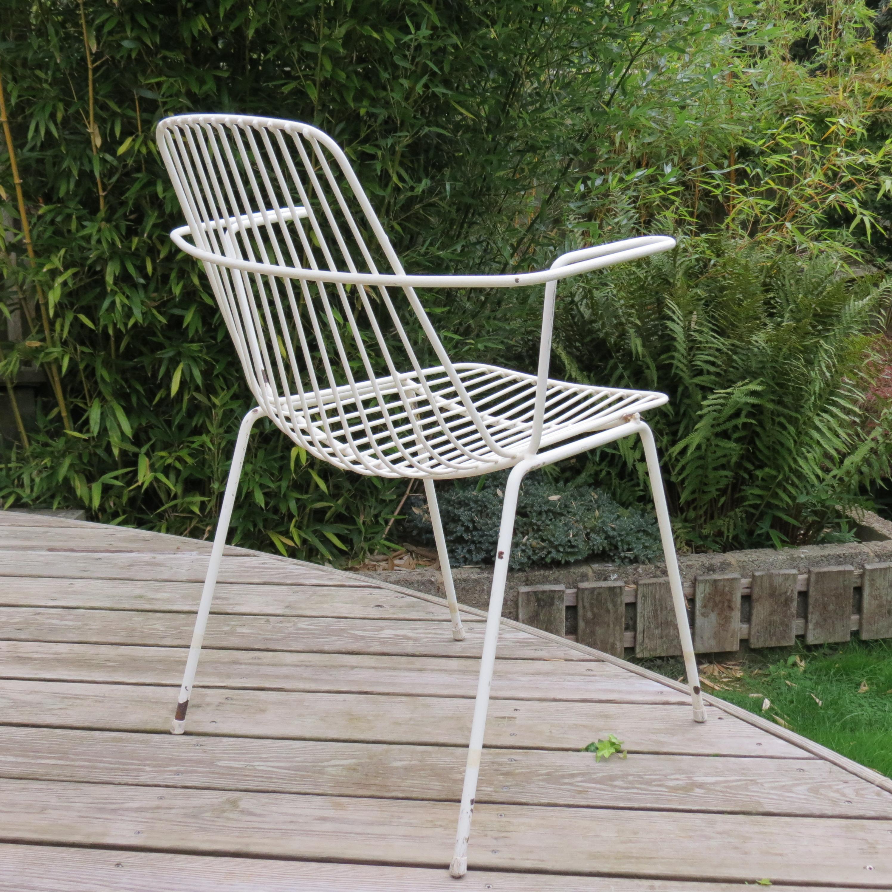 Chaise de jardin Midcentury en métal blanc des années 1960 6