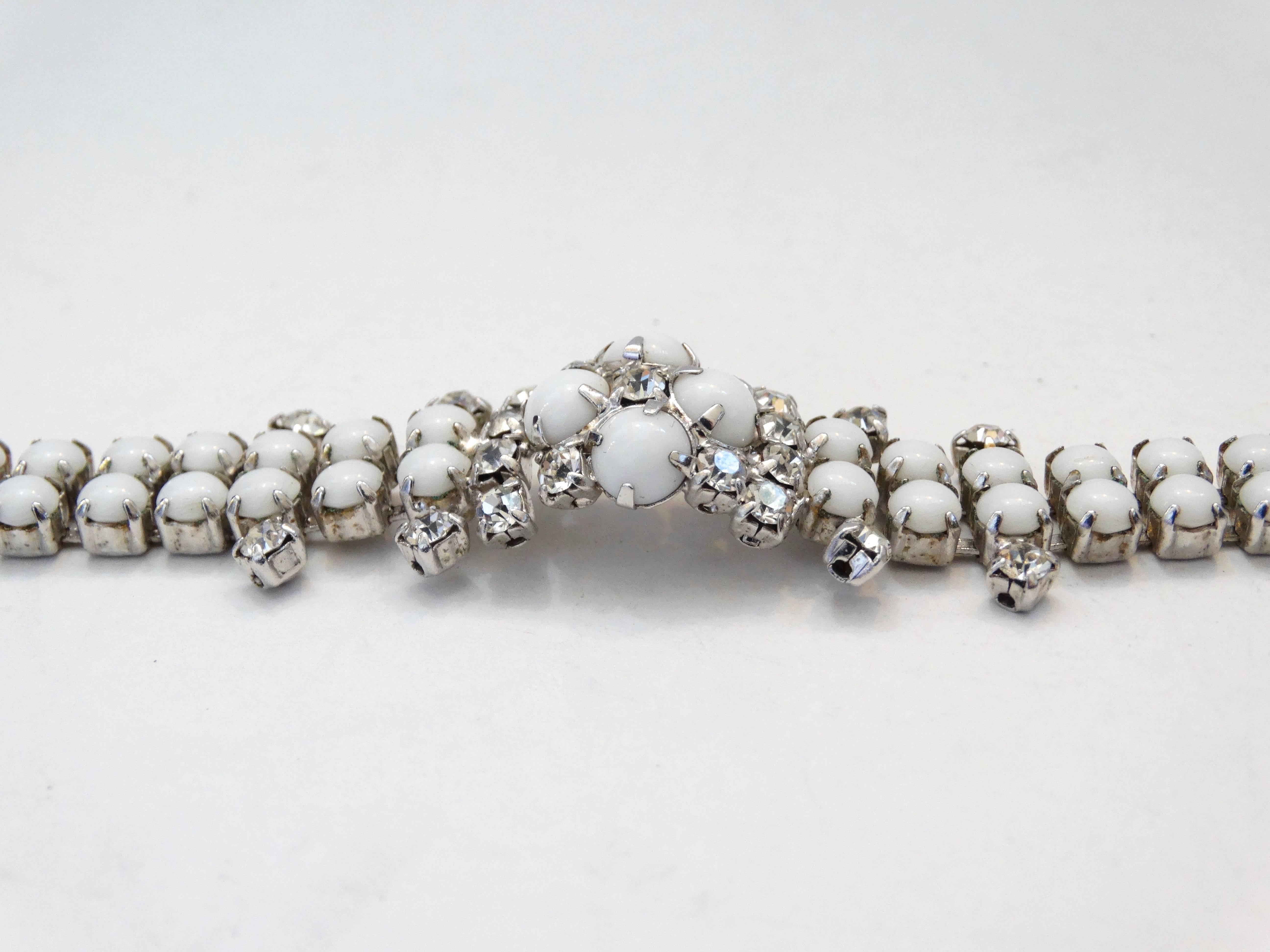 Pulsera de racimo de brillantes blancos de los años 60 en venta 2