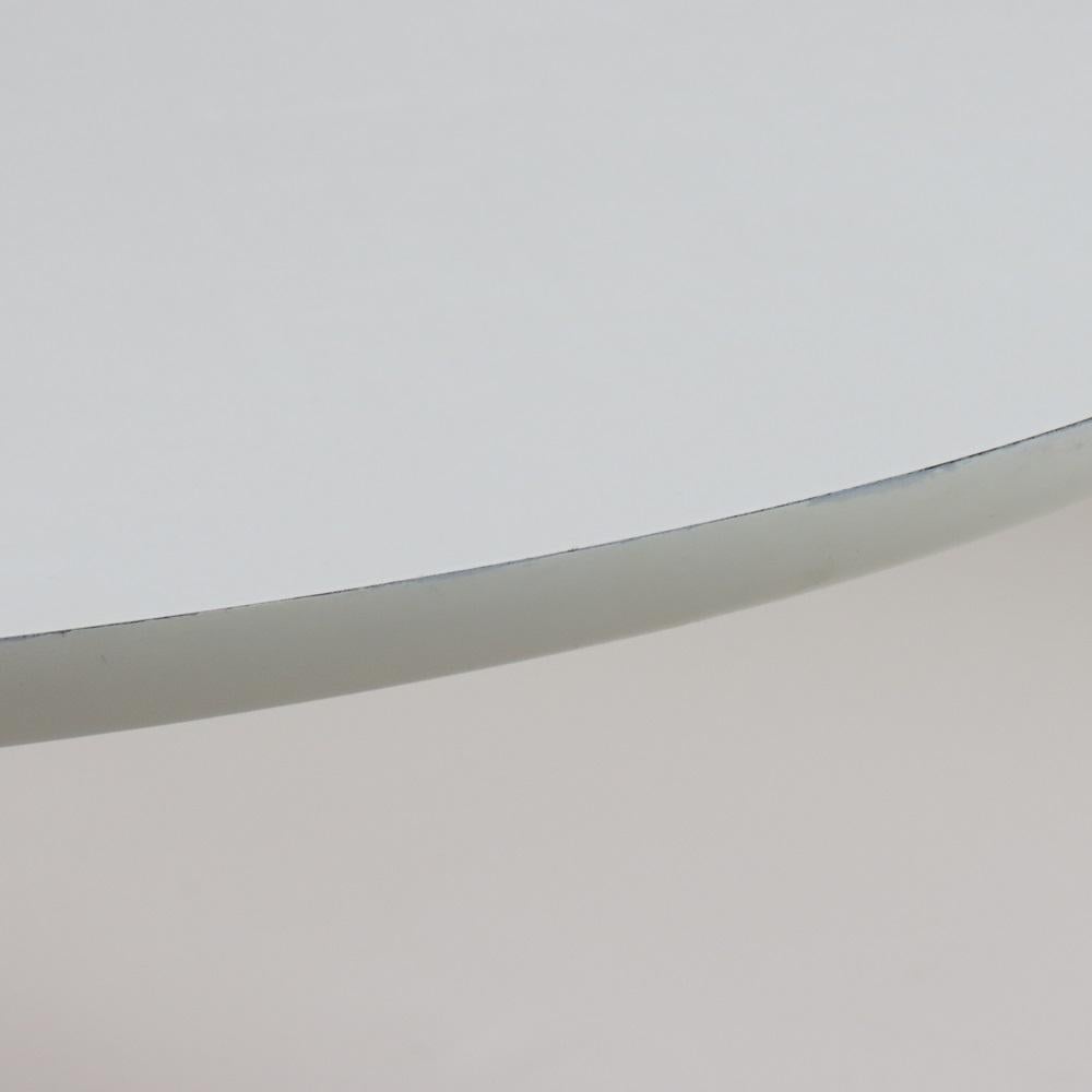 Machine-Made 1960s White Tulip Coffee Table by Maurice Burke for Arkana B