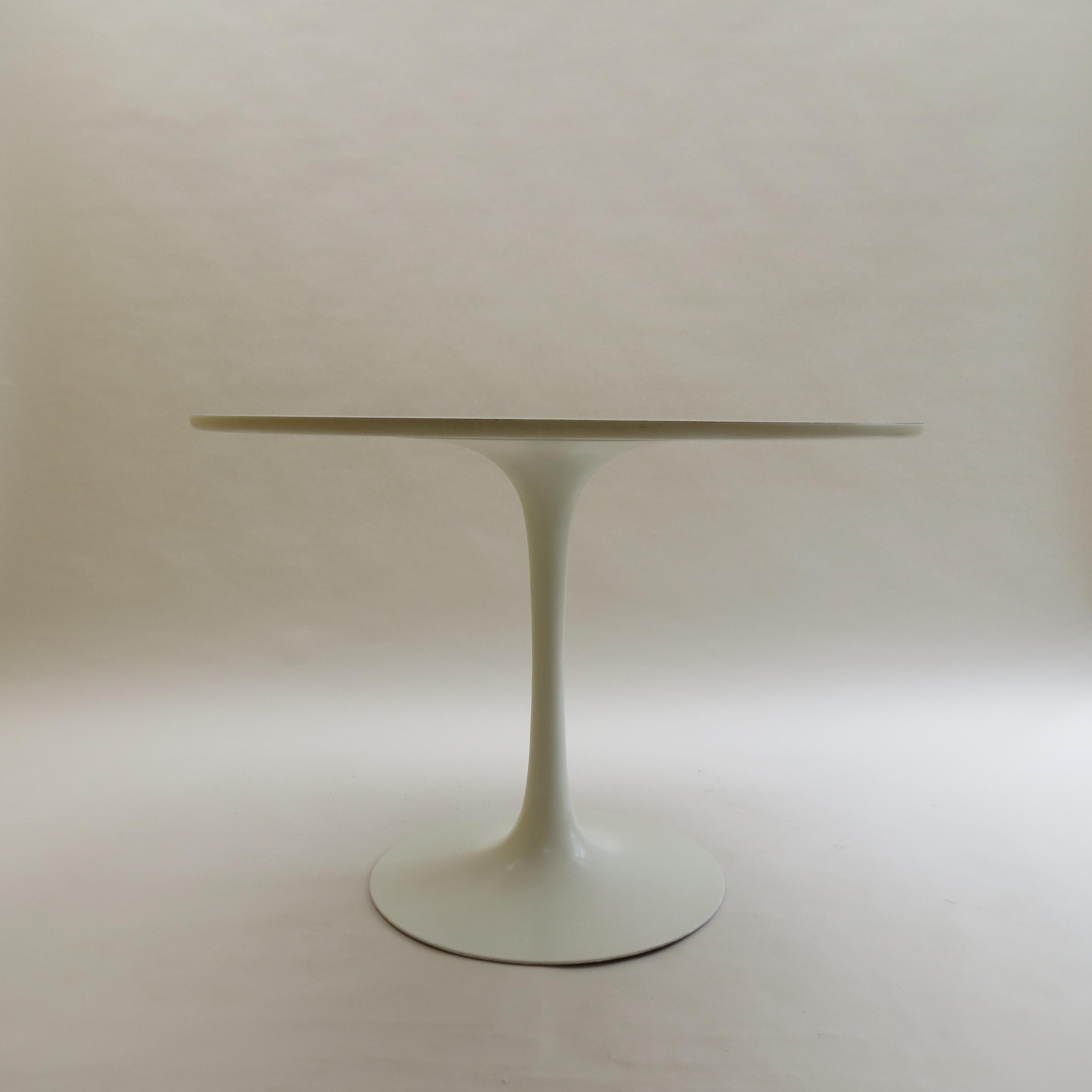 Machine-Made 1960s White Tulip Dining Table by Maurice Burke for Arkana, UK